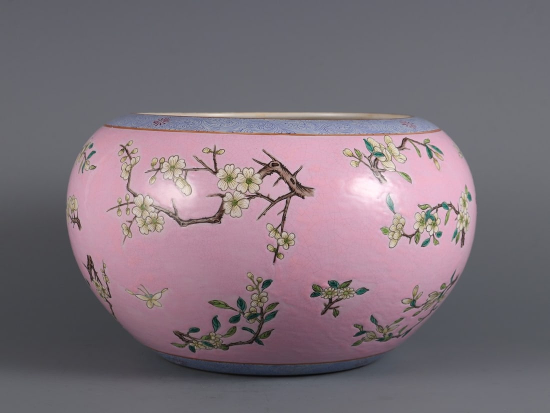 An Exquisite Famille-Rose Flower Pattern Vat: An Exquisite Famille-Rose Flower Pattern Vat Qing Dynasty, China Qianlong Six-character Mark Size:6.1inx10.2in胭脂粉地粉彩花卉纹卷缸 &