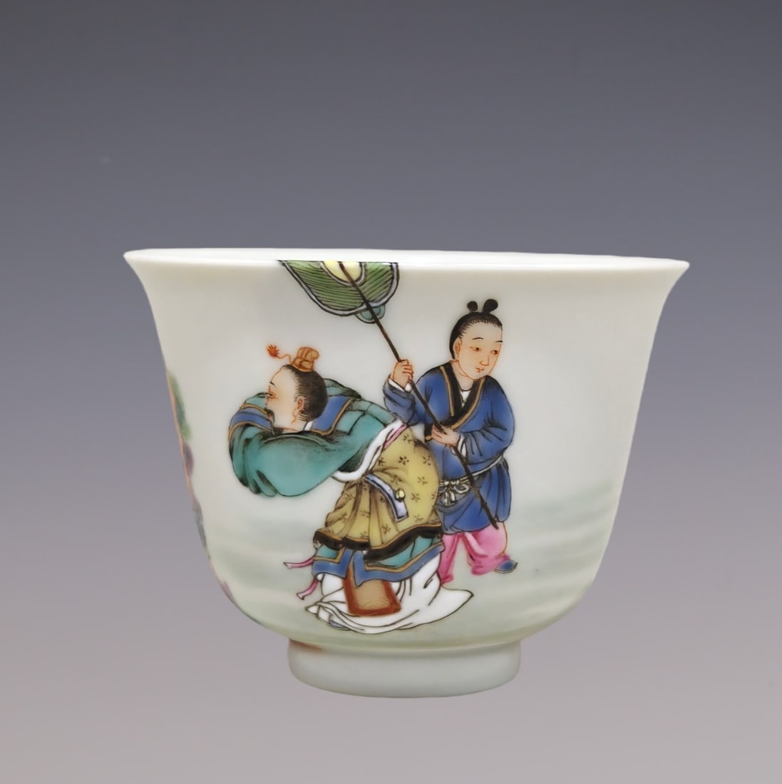 An Exquisite Famille-Rose Character and Story Pattern Bowl: An Exquisite Famille-Rose Character and Story Pattern Bowl Qing Dynasty, China Yongzheng Six-character Mark Size:1.9inx2.6in粉彩人物故事纹碗 中