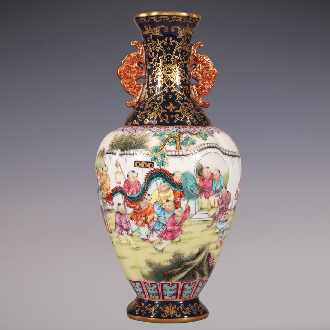 An Exquisite Enamel Painted Gold Character and Story Pattern Lotus Pattern Double-Ears Vase (1 of 8)