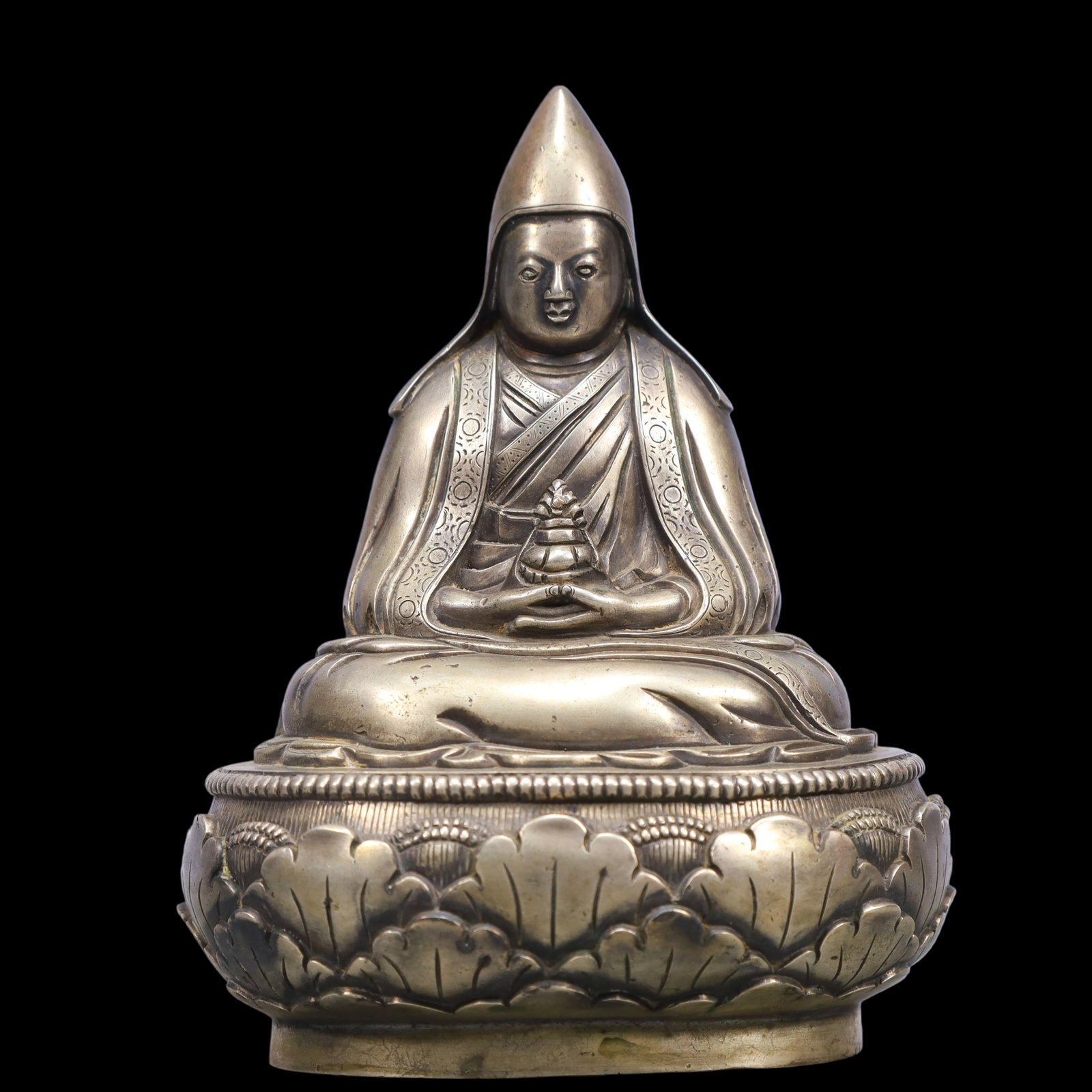 An Exquisite Silver Statue of Tsongkhapa (1 of 9)