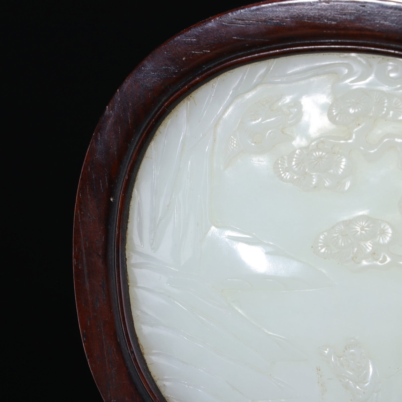 An Exquisite White Jade Landscape and Figure Pattern Screen - 3