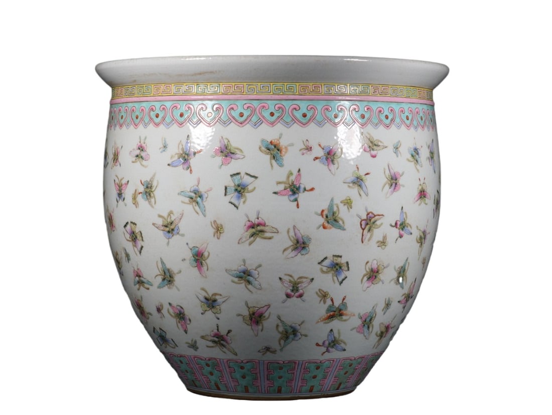 An Exquisite Famille-Rose Butterfly Pattern Vat: An Exquisite Famille-Rose Butterfly Pattern Vat Qing Dynasty, China Size:15inx16.5in粉彩百蝶纹大缸 中国清代 Size:38cmx42cm