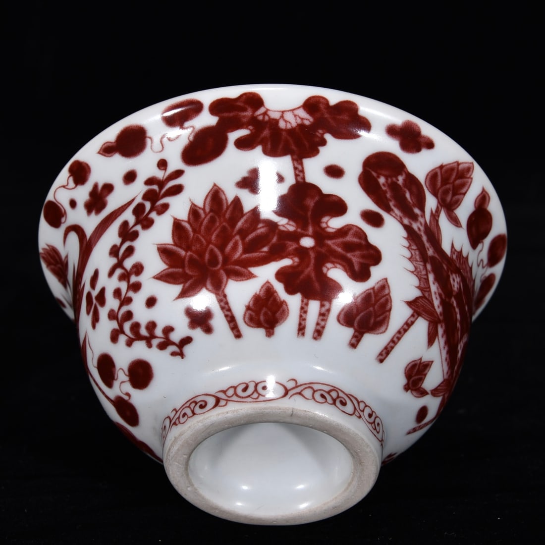 An Exquisite Underglaze-Red Fish and Lotus Pattern Cup - 8