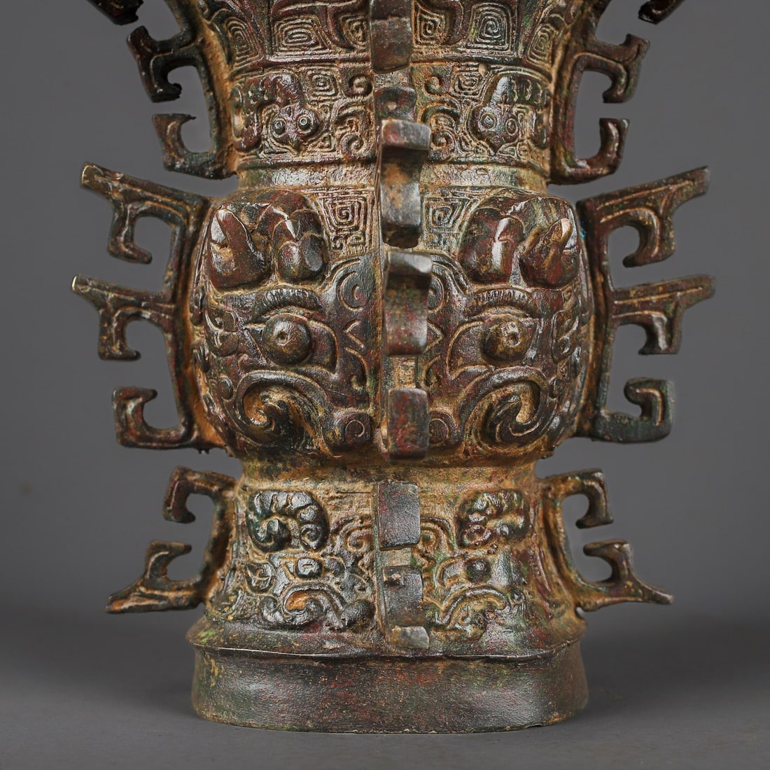 An Exquisite Bronze Beast-Face Pattern Vase - 2