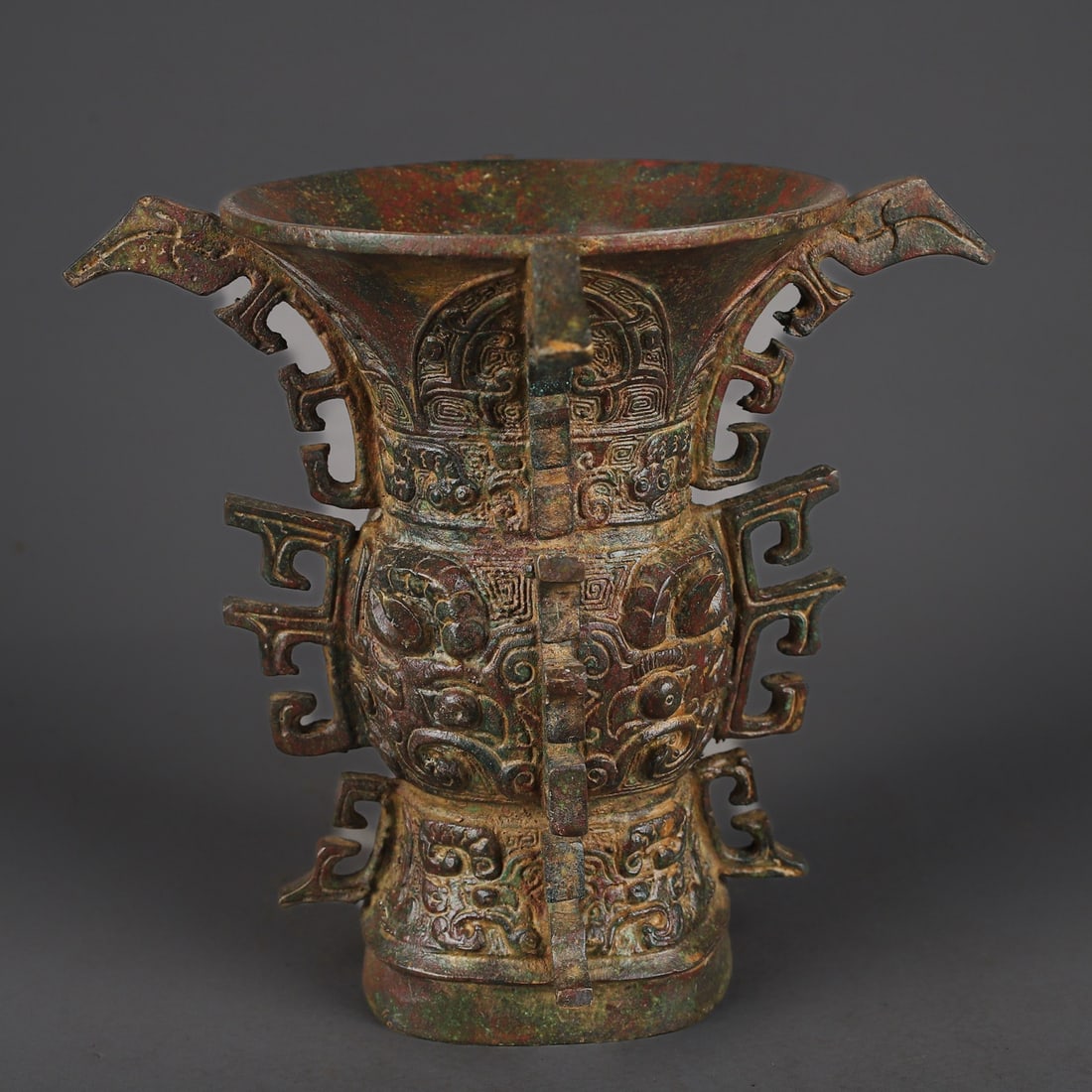An Exquisite Bronze Beast-Face Pattern Vase - 6