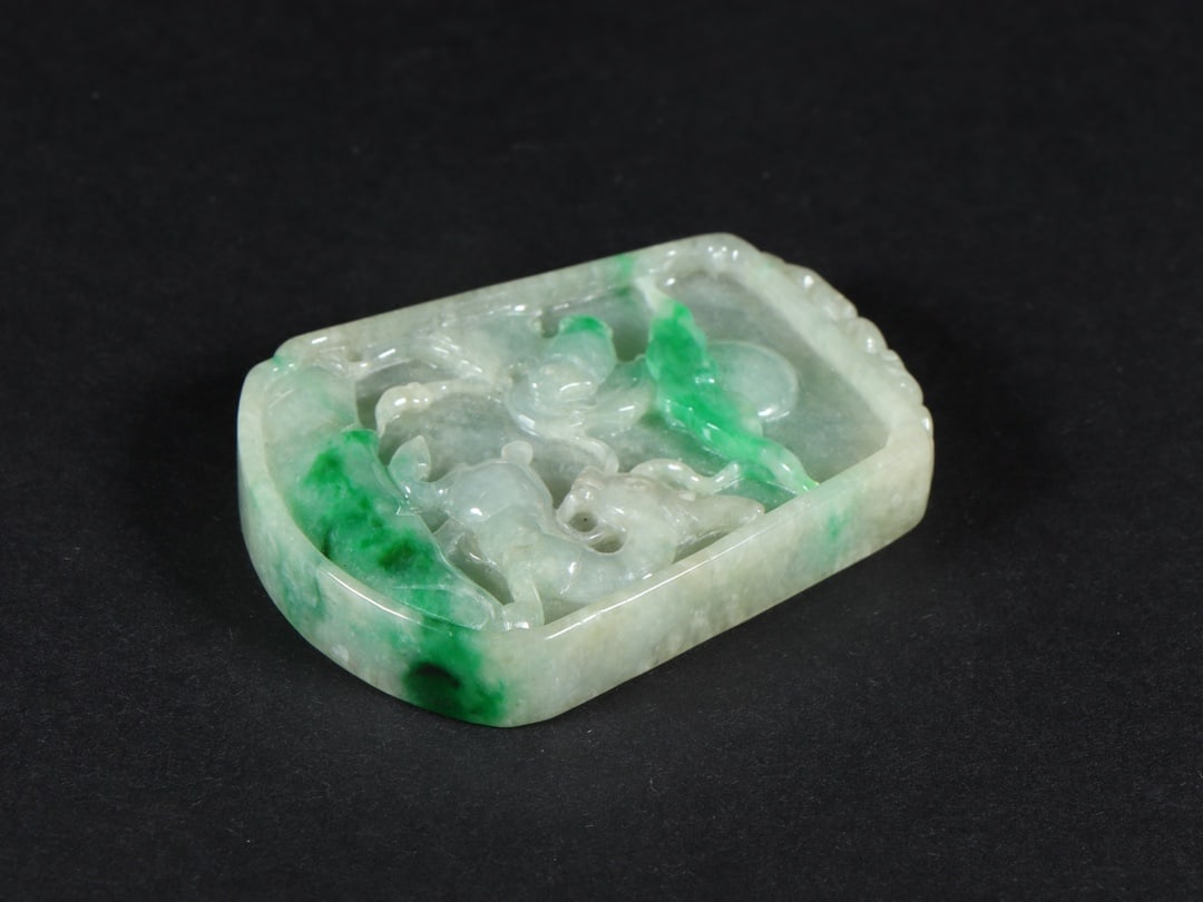 An Exquisite Jadeite Bats Pattern Deer Pattern Brand - 9