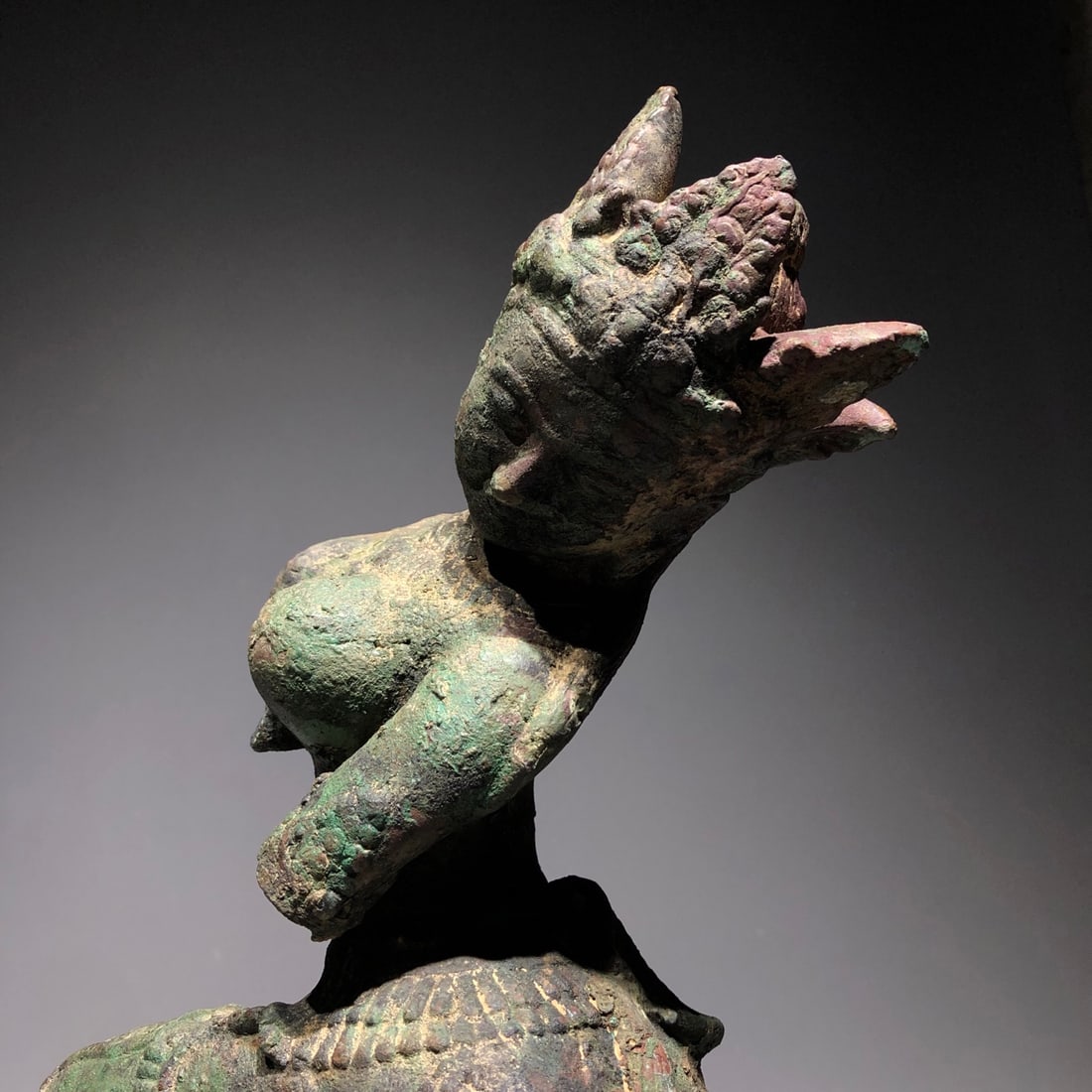 An Exquisite Bronze Figure Ornament - 3