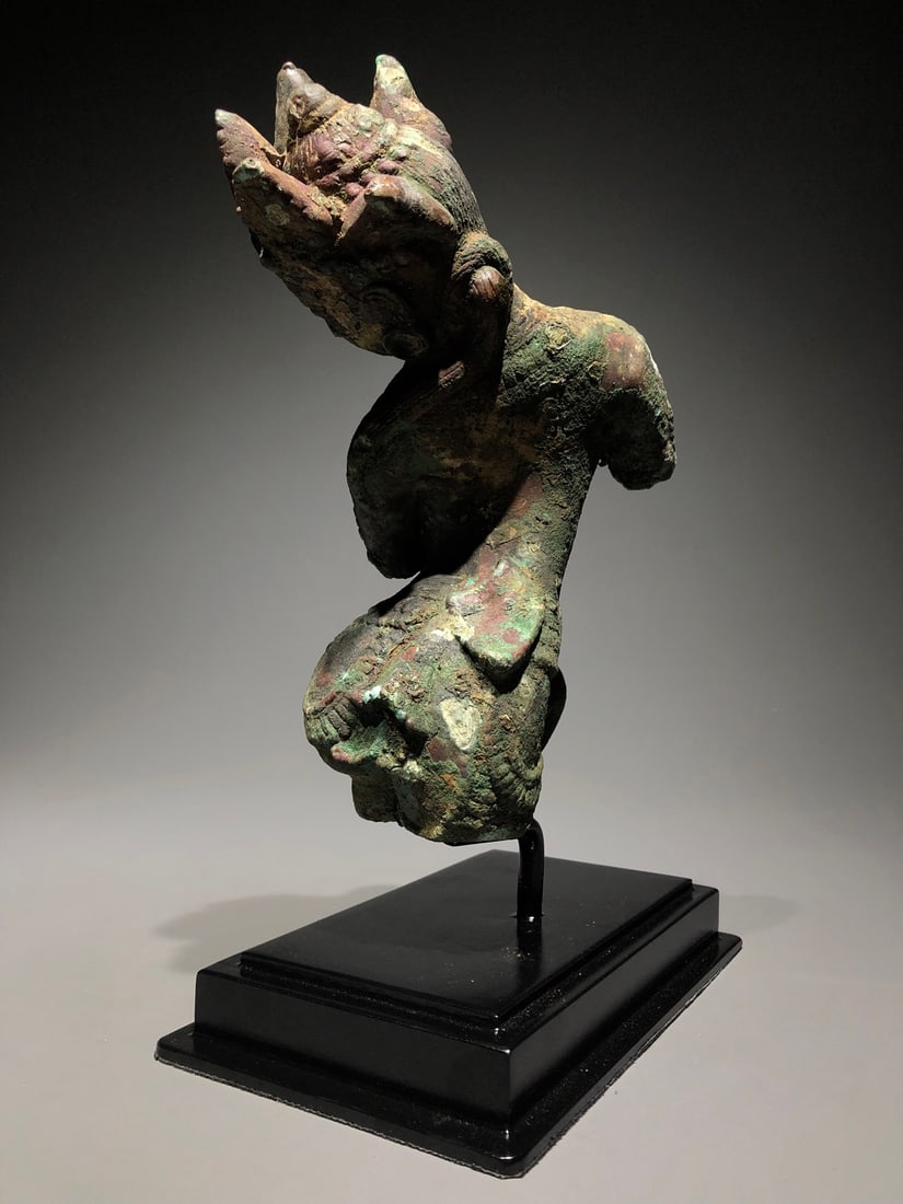 An Exquisite Bronze Figure Ornament - 9