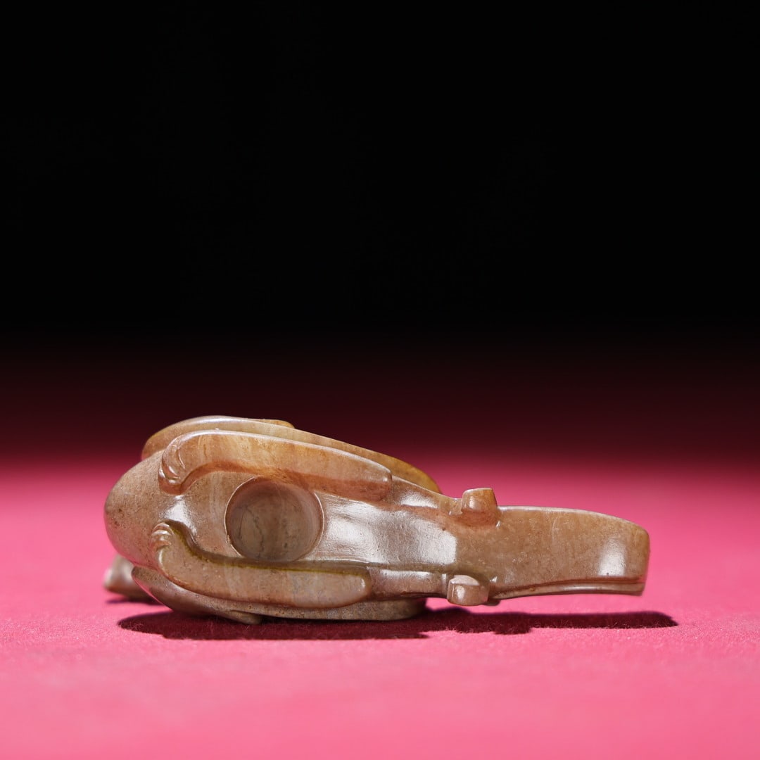 An Exquisite White Jade Phoenix Hand Piece - 6