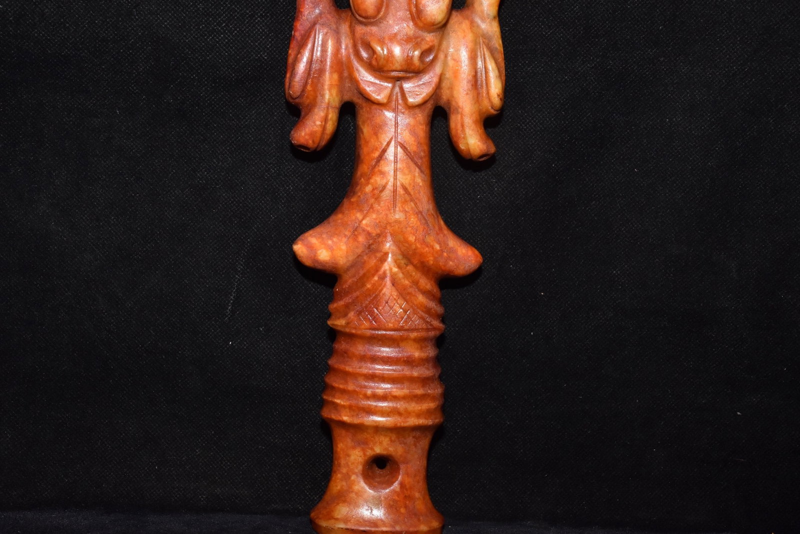An Exquisite White Jade Ornament - 2