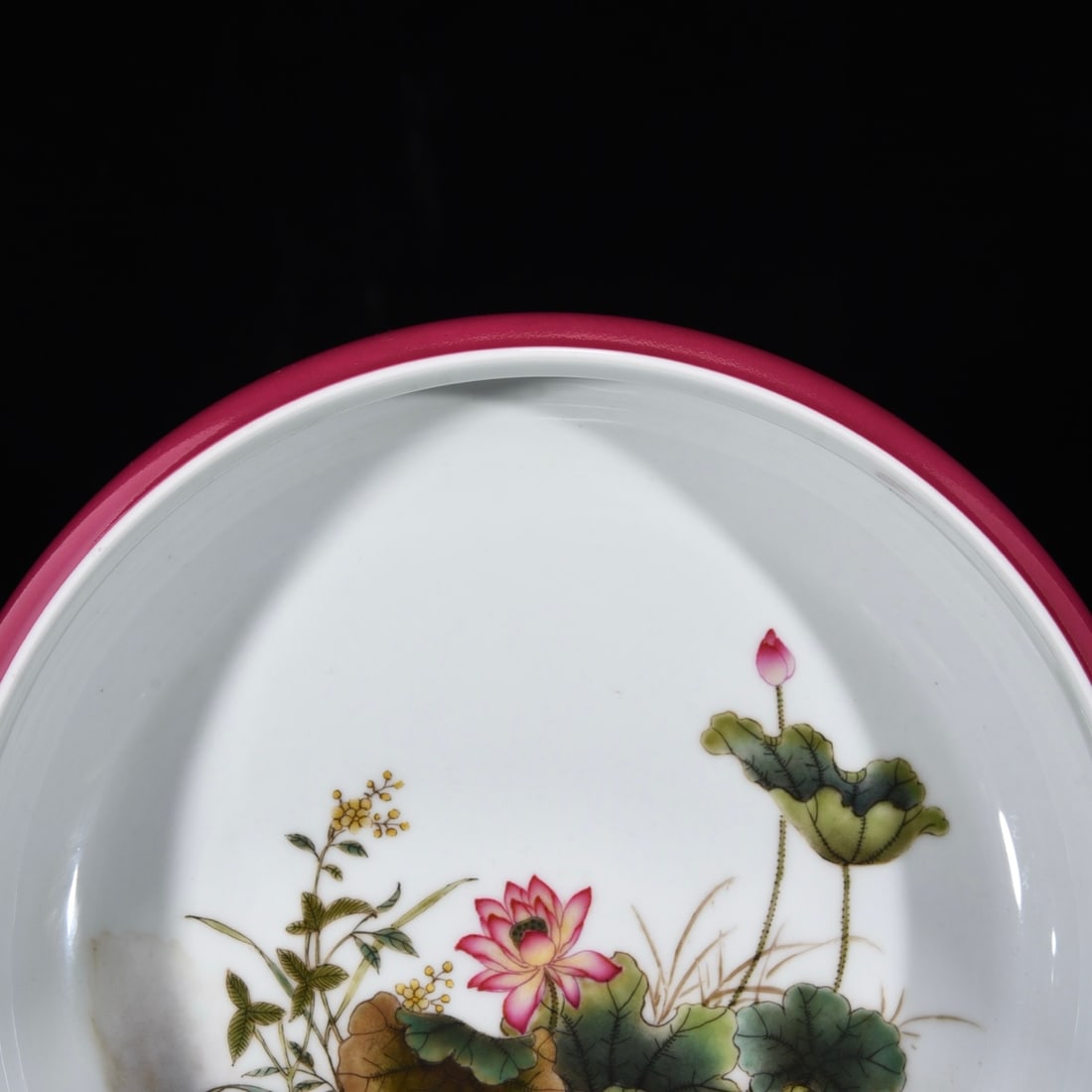 An Exquisite Famille-Rose Ruby Red-Glazed Flower Pattern Brush Washer - 2