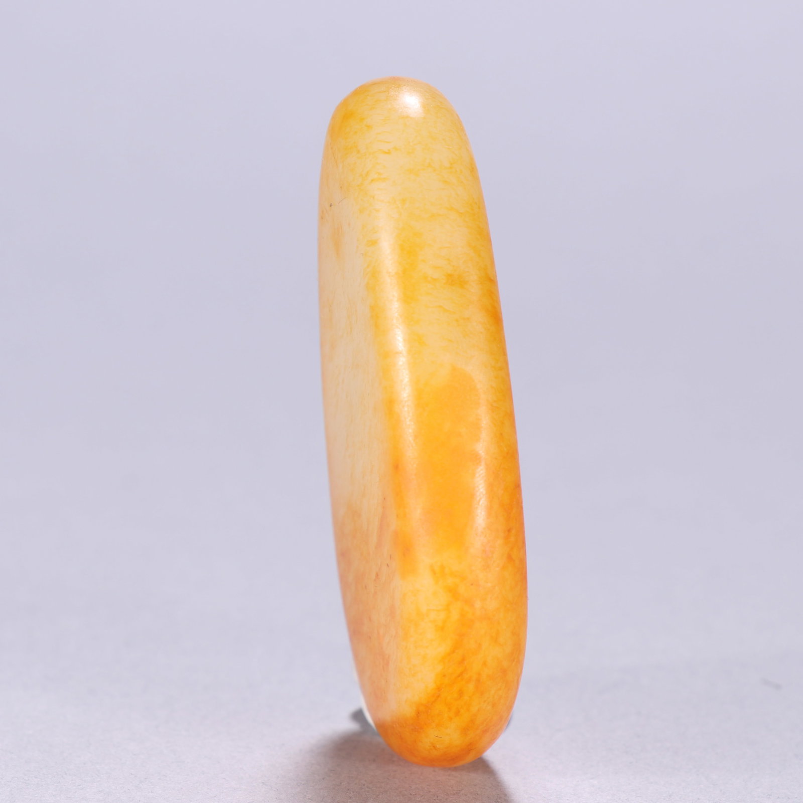 An Exquisite White Jade Ornament - 3
