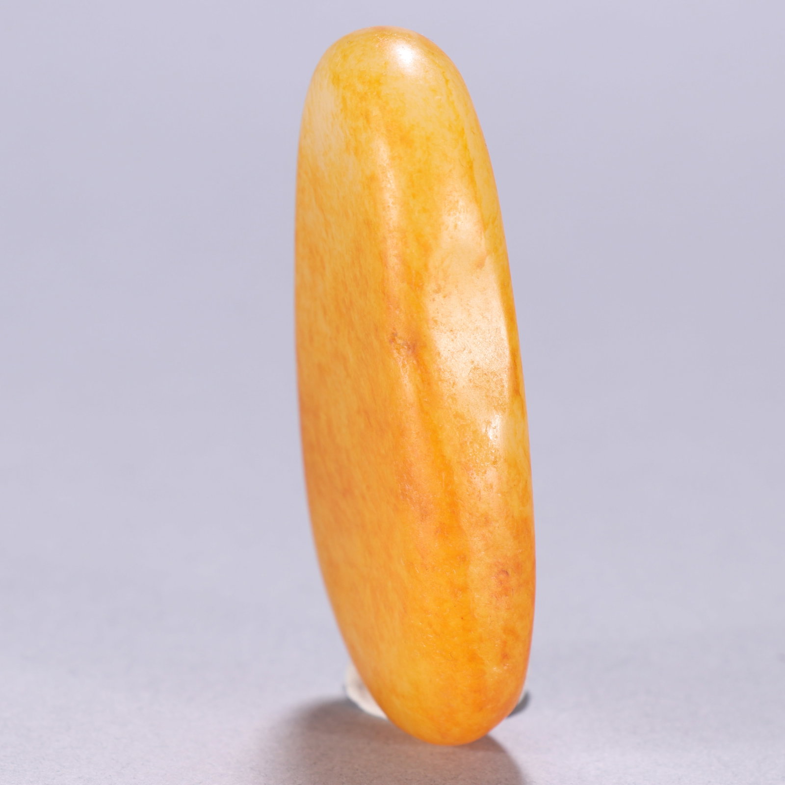 An Exquisite White Jade Ornament - 7