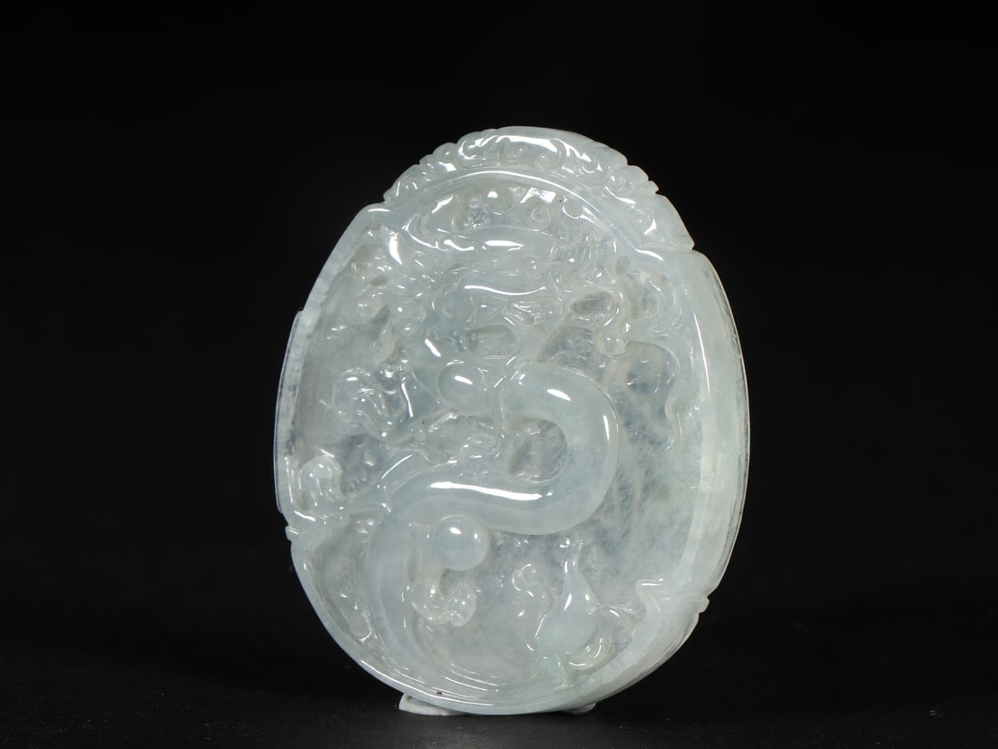 An Exquisite Jadeite Dragon Pattern Pendant - 4
