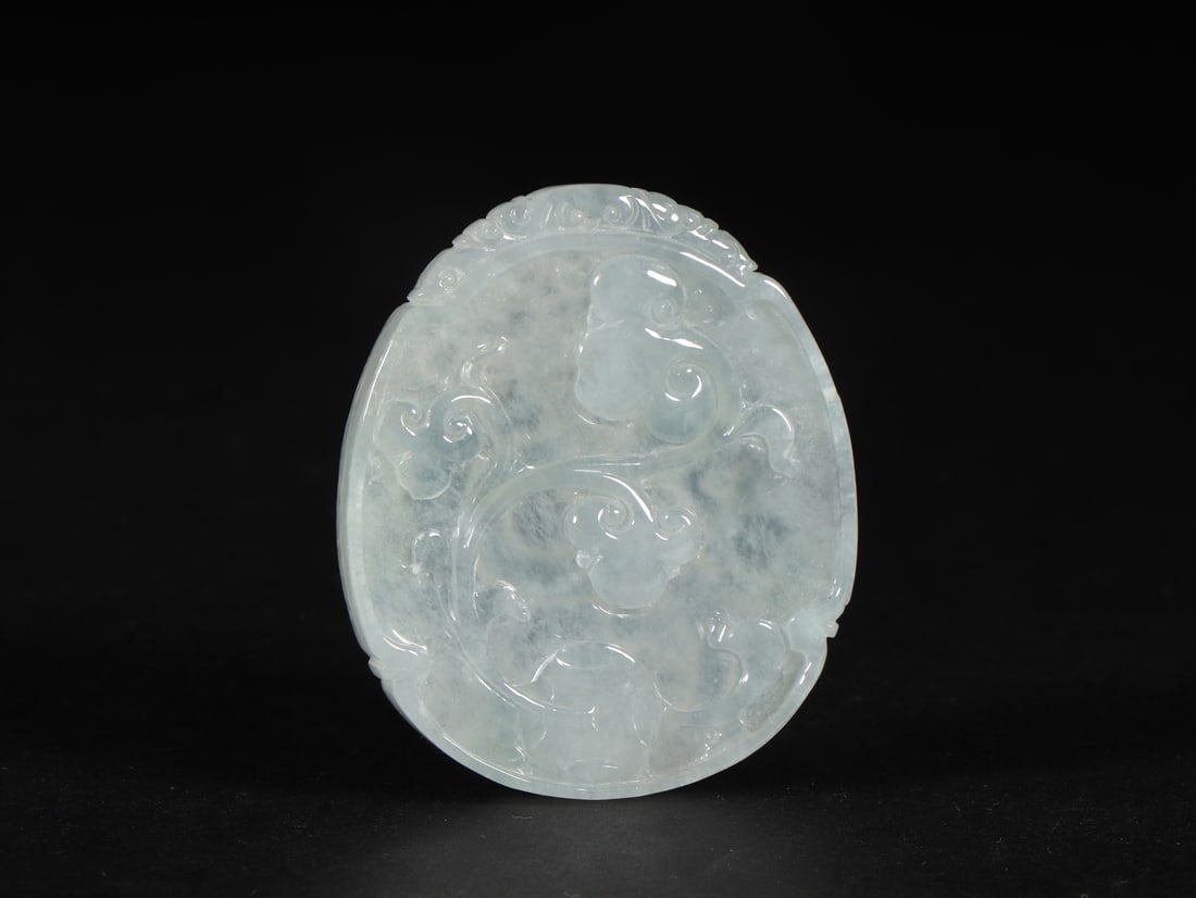 An Exquisite Jadeite Dragon Pattern Pendant - 7