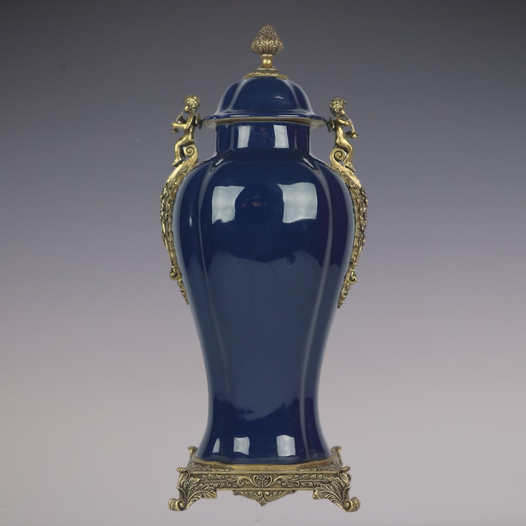 An Exquisite Ji Blue Glazed Inlaid Bronze Double-Ears Jar (1 of 8)
