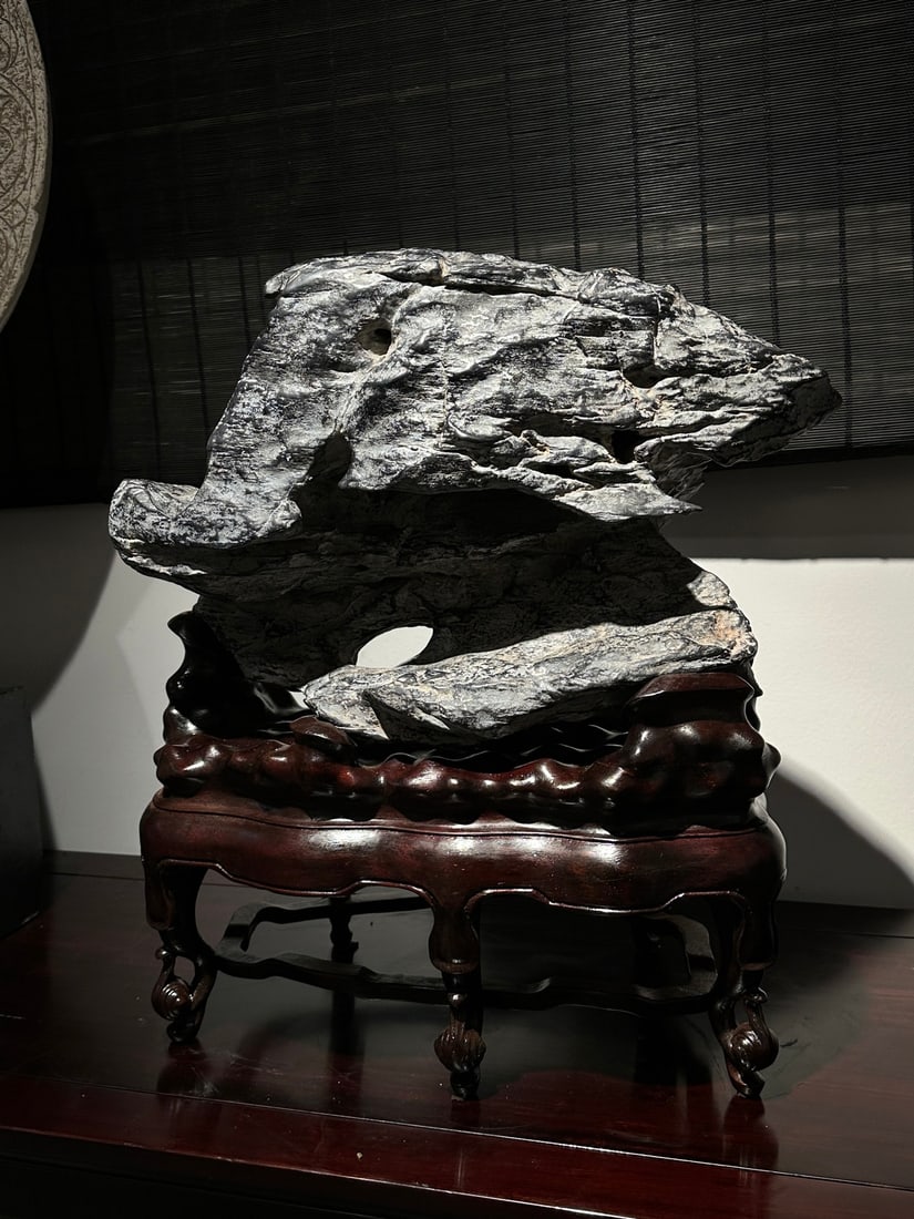 An Exquisite Lingbi Stone Ornament - 4