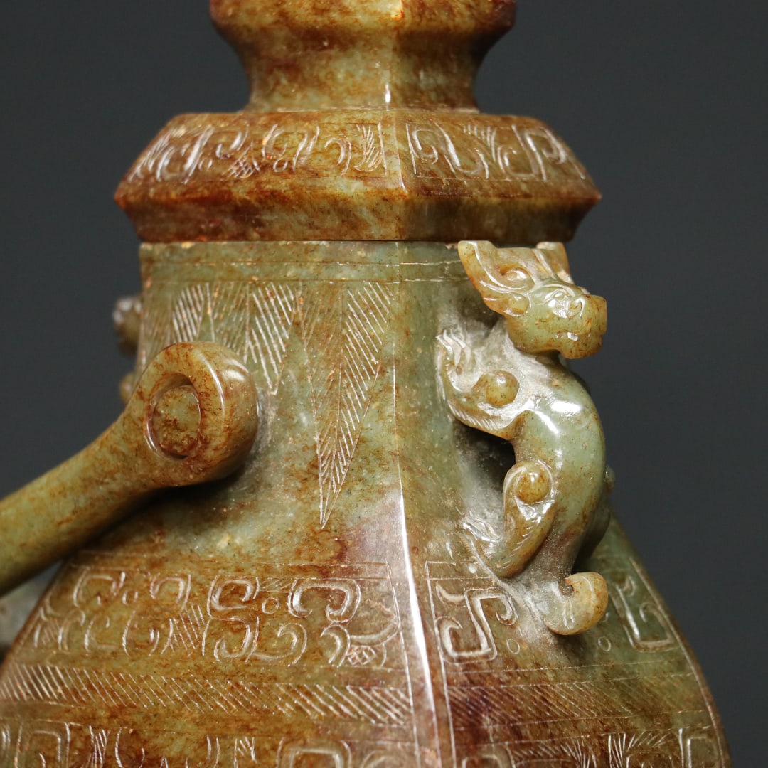 An Exquisite White Jade Dragon Pattern Beast-Face Pattern Double-Ears Vase Ornament - 3