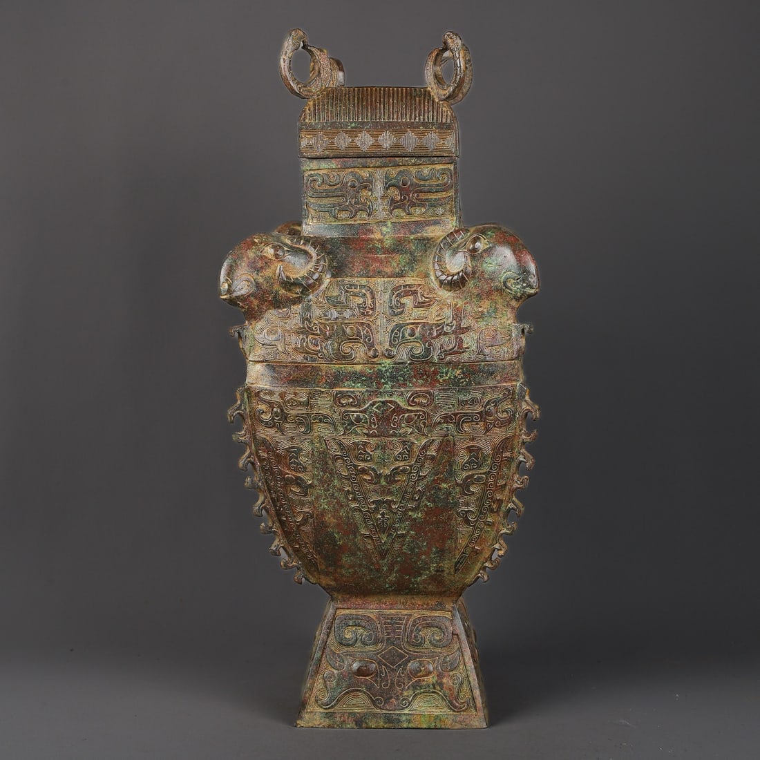 An Exquisite Bronze Beast-Face Pattern Vase - 5