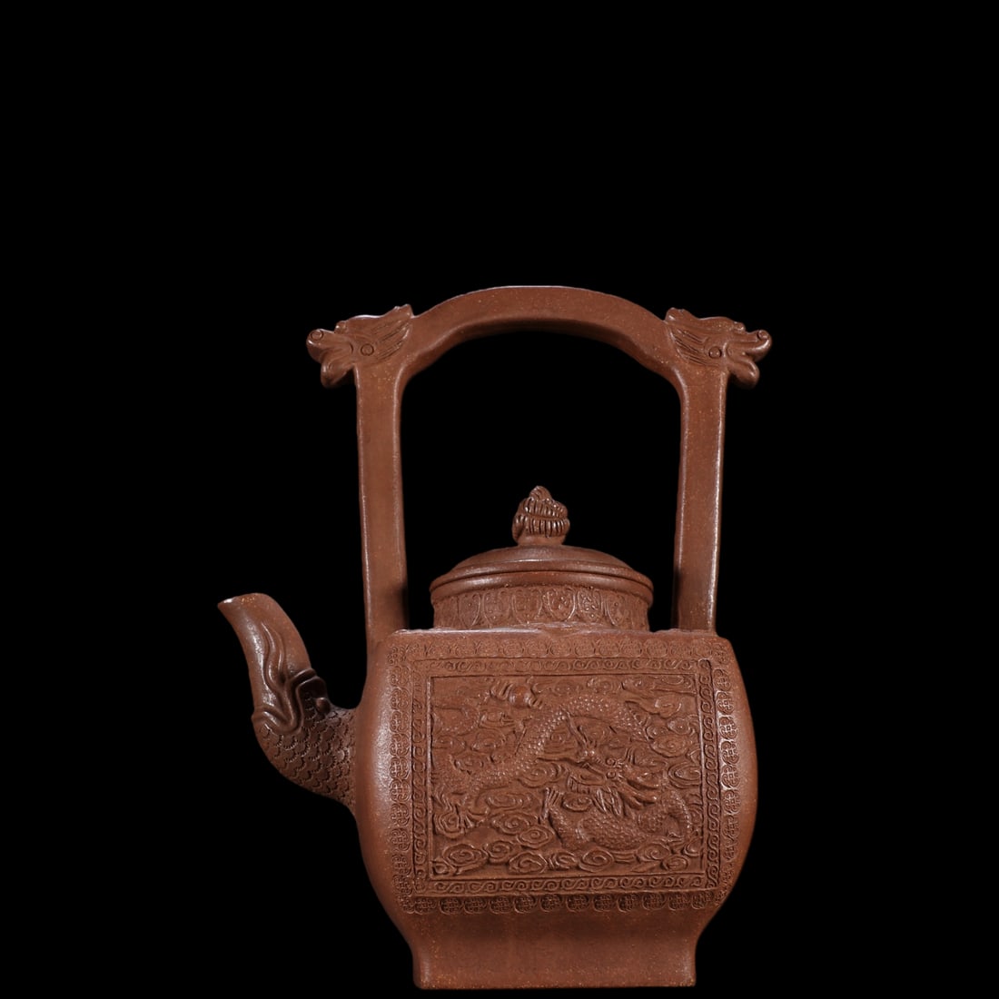 An Exquisite Purple Sands Dragon Pattern Ewer: An Exquisite Purple Sands Dragon Pattern Ewer Shao jing nan Size:3.9inx5.4in紫砂龙纹提梁壶 邵景南 Size:9.8cmx13.6cm