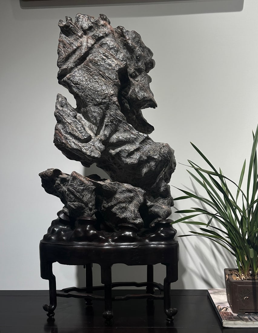 An Exquisite Lingbi Stone Rockery Ornament: An Exquisite Lingbi Stone Rockery Ornament Qing Dynasty, China Size:35.4inx15.7inx9.8in灵璧石山供摆件 中国清代 Size:90cmx40cmx25cm