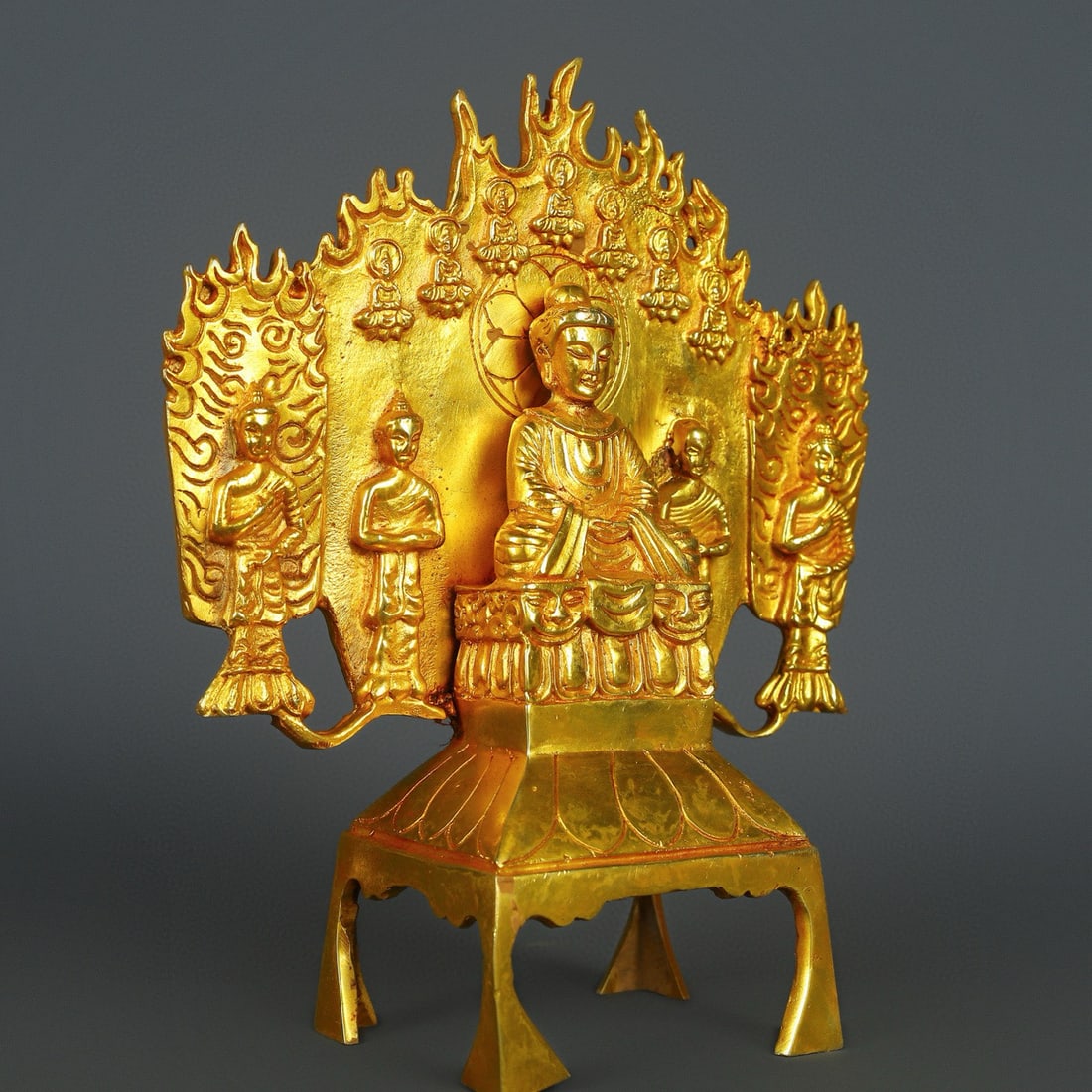 An Exquisite Gilt Bronze Buddha Statue - 7