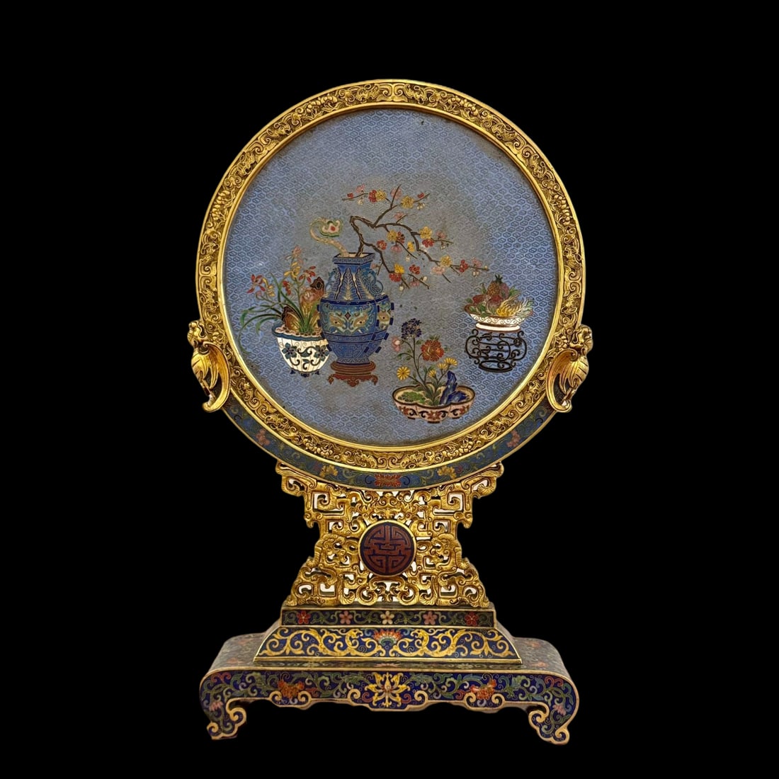 An Exquisite Cloisonne Lotus Pattern Flower Pattern Bats and Peach Pattern Screen: An Exquisite Cloisonne Lotus Pattern Flower Pattern Bats and Peach Pattern Screen Qing Dynasty, China Qianlong Four-character Mark Size:23.6inx15in Weight:15.3kg景泰蓝福寿