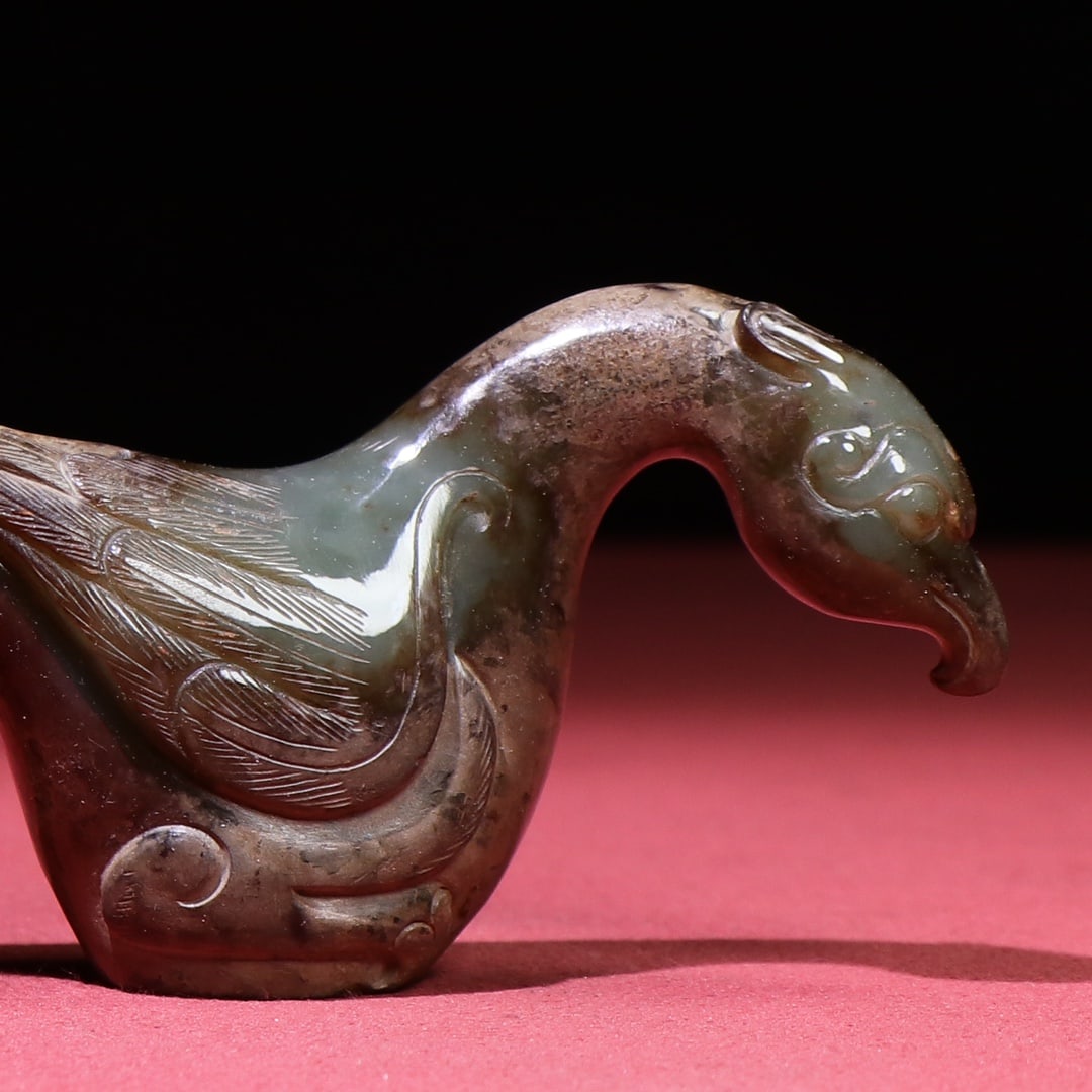 An Exquisite White Jade Phoenix Ornament - 2