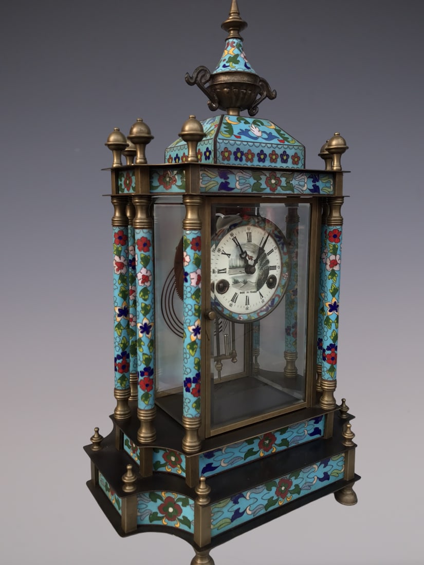 An Exquisite Bronze Lotus Pattern Clock - 2