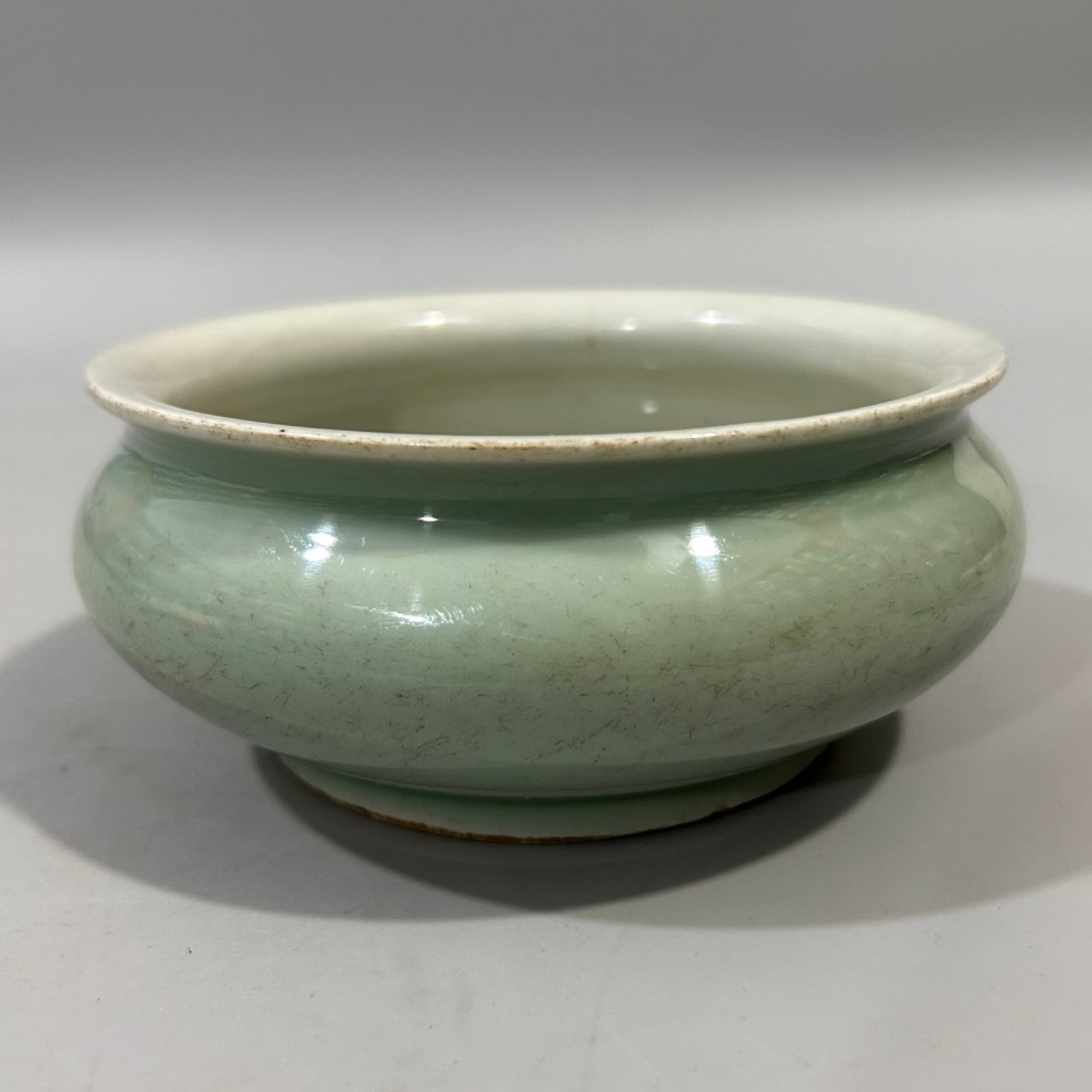 An Exquisite Celadon Glazed Censer - 2