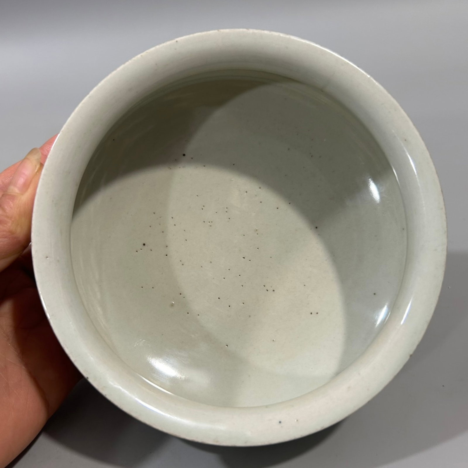 An Exquisite Celadon Glazed Censer - 3
