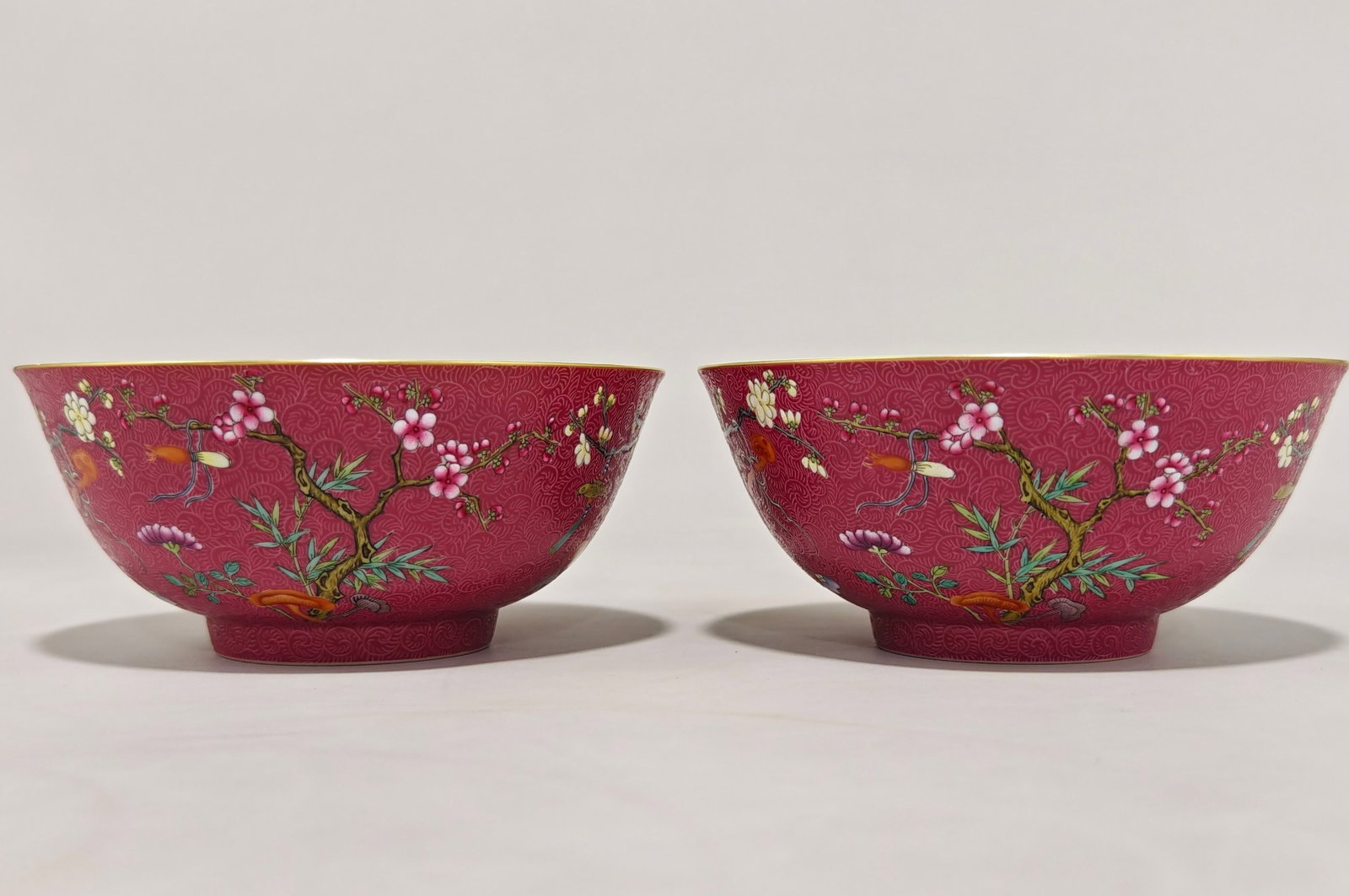 A Pair of Exquisite Famille-Rose Ruby Red-Glazed Flower Pattern Bowls: A Pair of Exquisite Famille-Rose Ruby Red-Glazed Flower Pattern Bowls,Qing Dynasty,China,Daoguang Six-character Mark,Size:2.6inx6in 一对粉彩胭脂红釉!