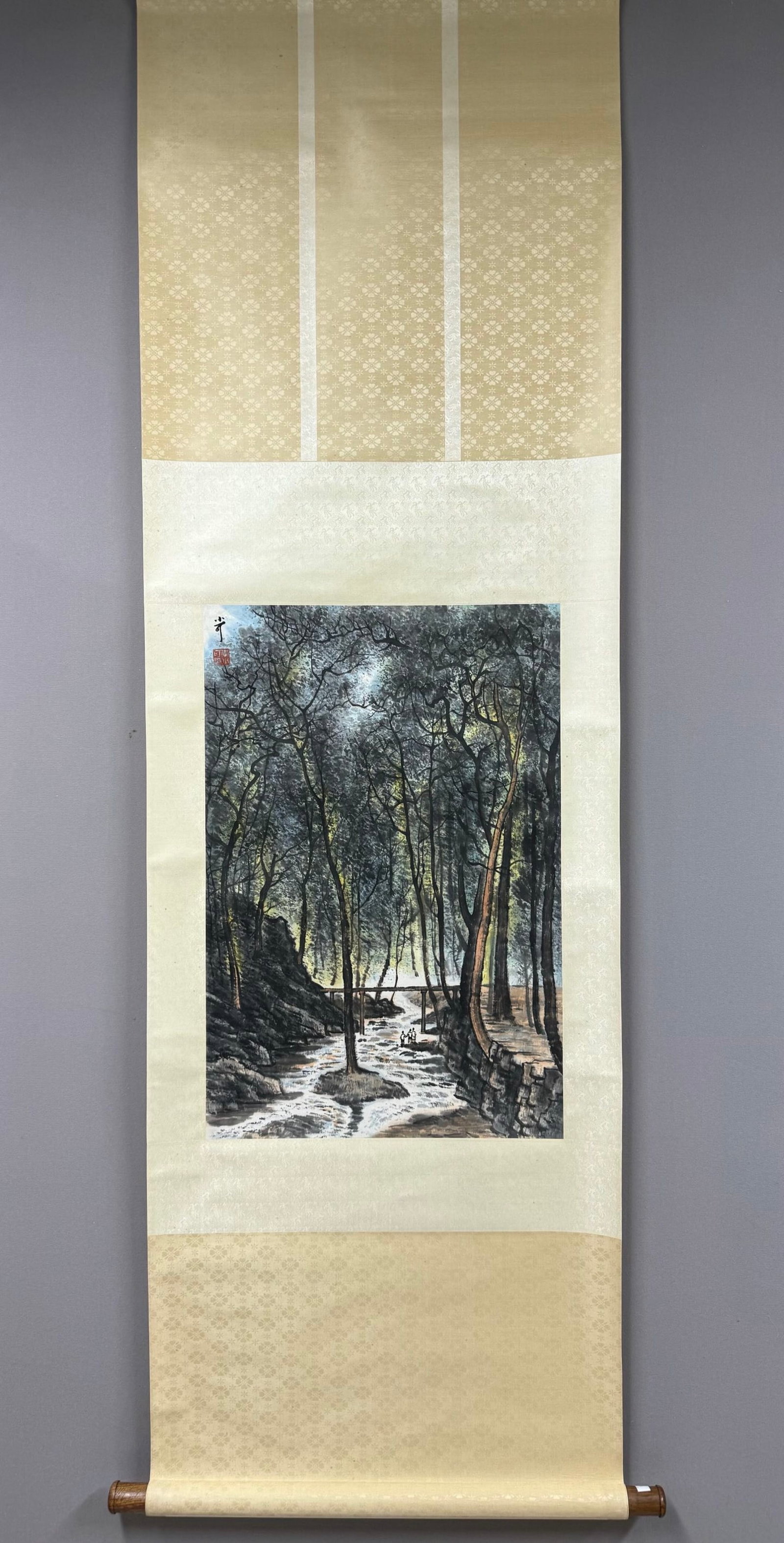 A Chinese Vertical Scroll Ink Painting of Landscape on Paper,Li Xiaoke: A Chinese Vertical Scroll Ink Painting of Landscape on Paper,Li Xiaoke,Size:26.8inx17.7in 一幅中国水墨山水画立轴,李小Ö
