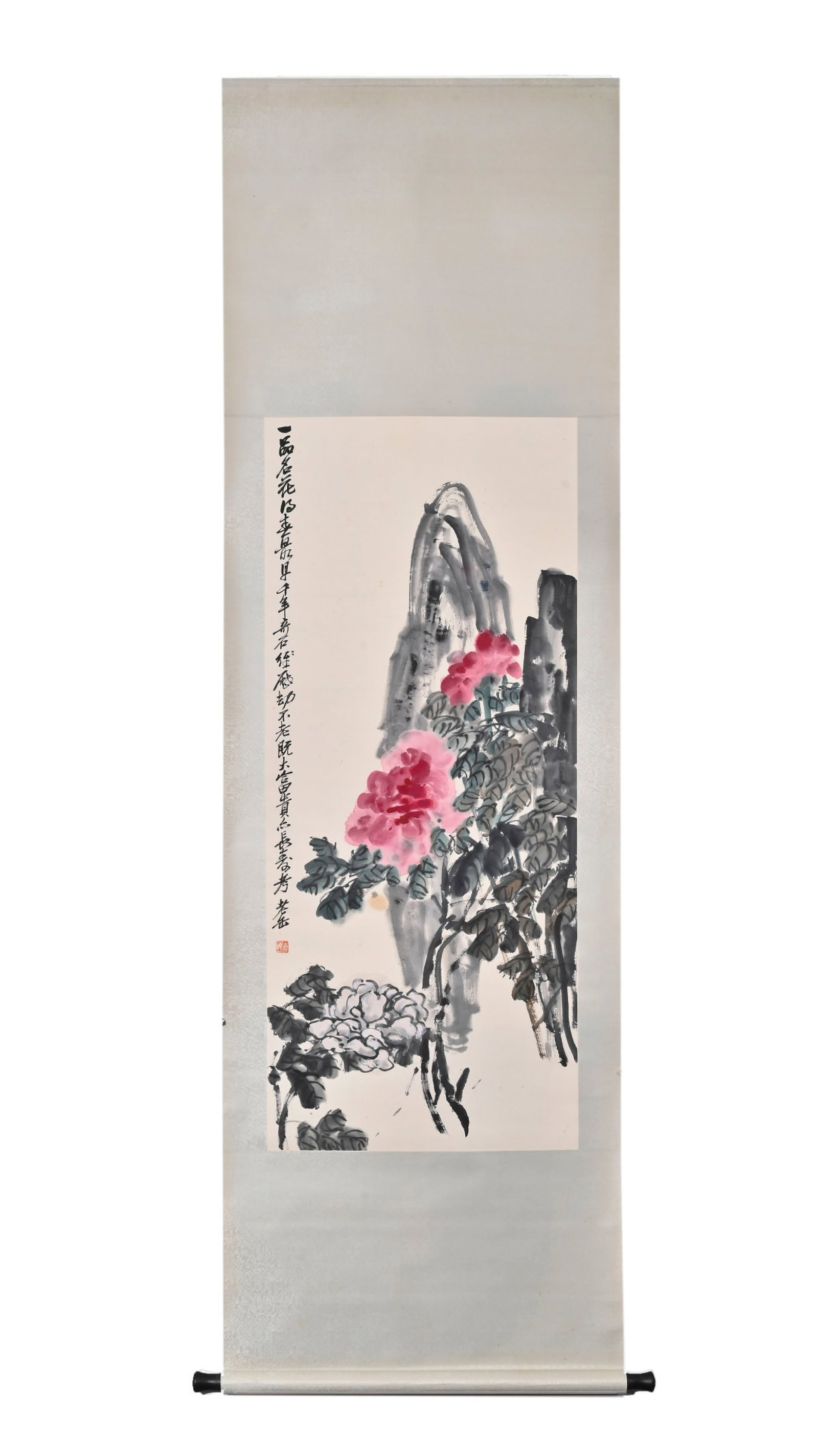 A Chinese Vertical Scroll Ink Painting of Flower on Paper,Wu Changshuo: A Chinese Vertical Scroll Ink Painting of Flower on Paper,Wu Changshuo,Size:(Without frame)49.2inx20.1in 一幅中国水墨花卉画立轴,࡫