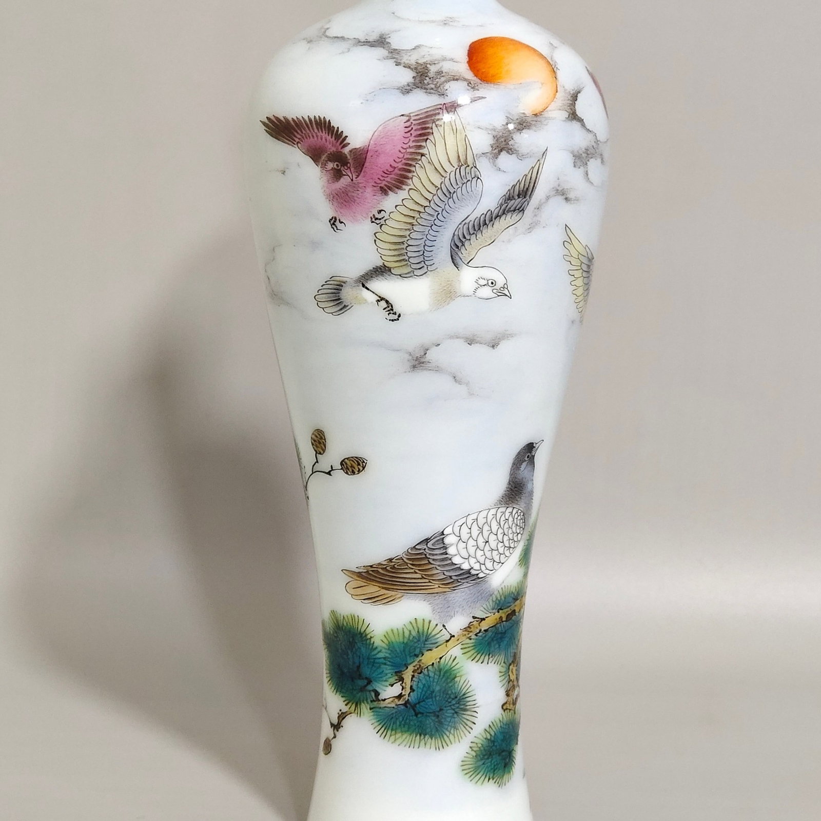 An Exquisite Famille-Rose Pine and Eagle Pattern Vase - 5