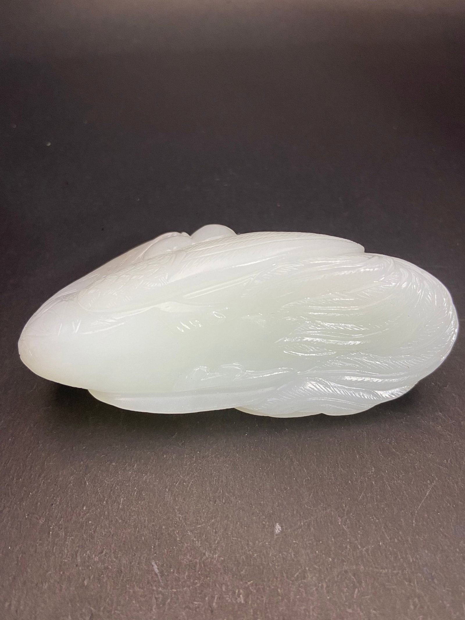 An Exquisite White Jade Peach Pattern Phoenix Hand Piece - 7