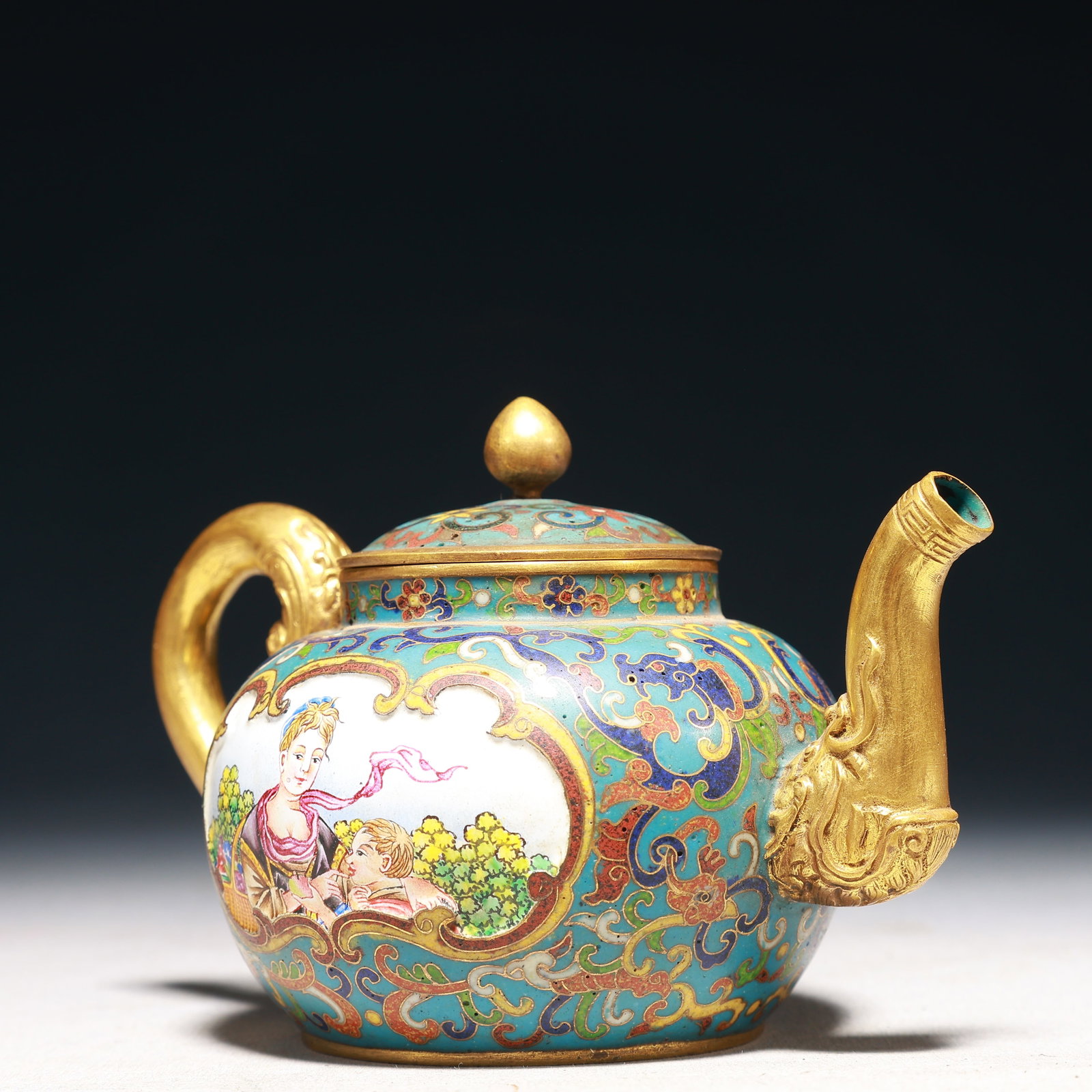 An Exquisite Cloisonne Figure Pattern Teapot - 2