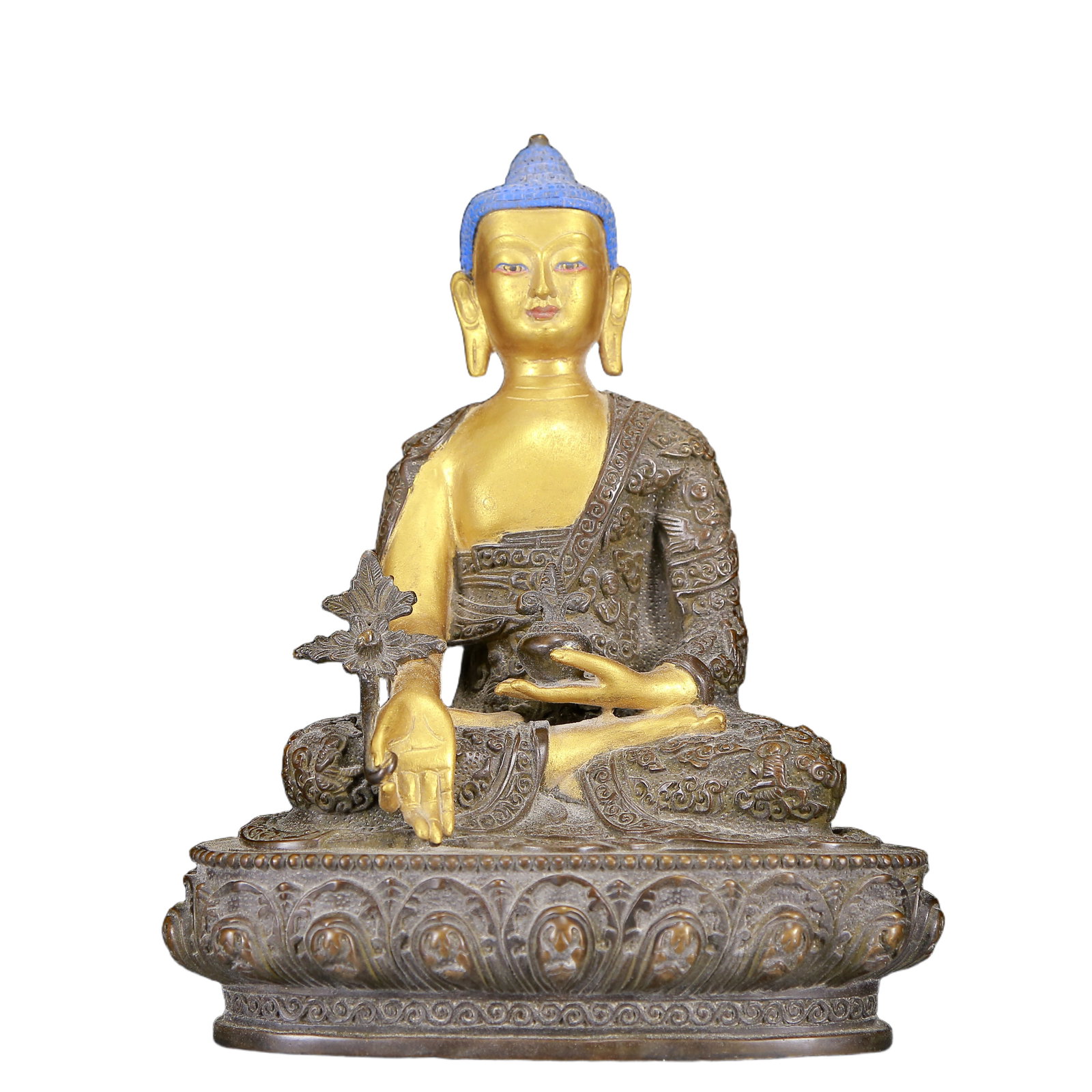 A Solemn Gilt Bronze Statue of Sakyamuni: A Solemn Gilt Bronze Statue of Sakyamuni,Qing Dynasty, China,Size:6.7inx3.9inx9.1in,Weight:2210g 铜鎏金释迦摩尼像，清代