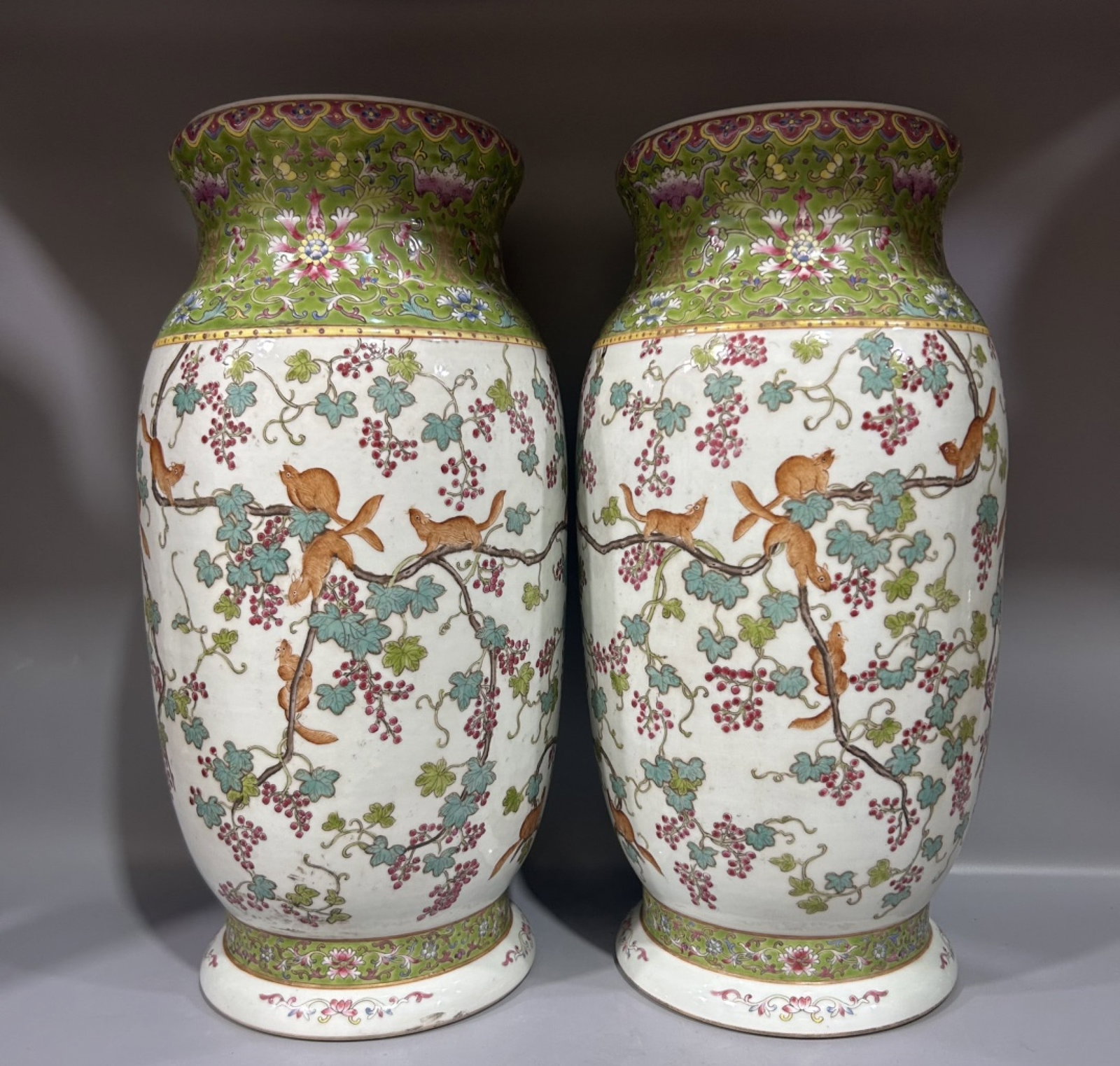A Pair of Huge Famille-Rose Squirrel and Grapes Pattern Vases: A Pair of Huge Famille-Rose Squirrel and Grapes Pattern Vases,Qing Dynasty,China,Qianlong Six-character Mark,Size:6.9inx17.5in 一对粉彩松鼠葡萄纹&