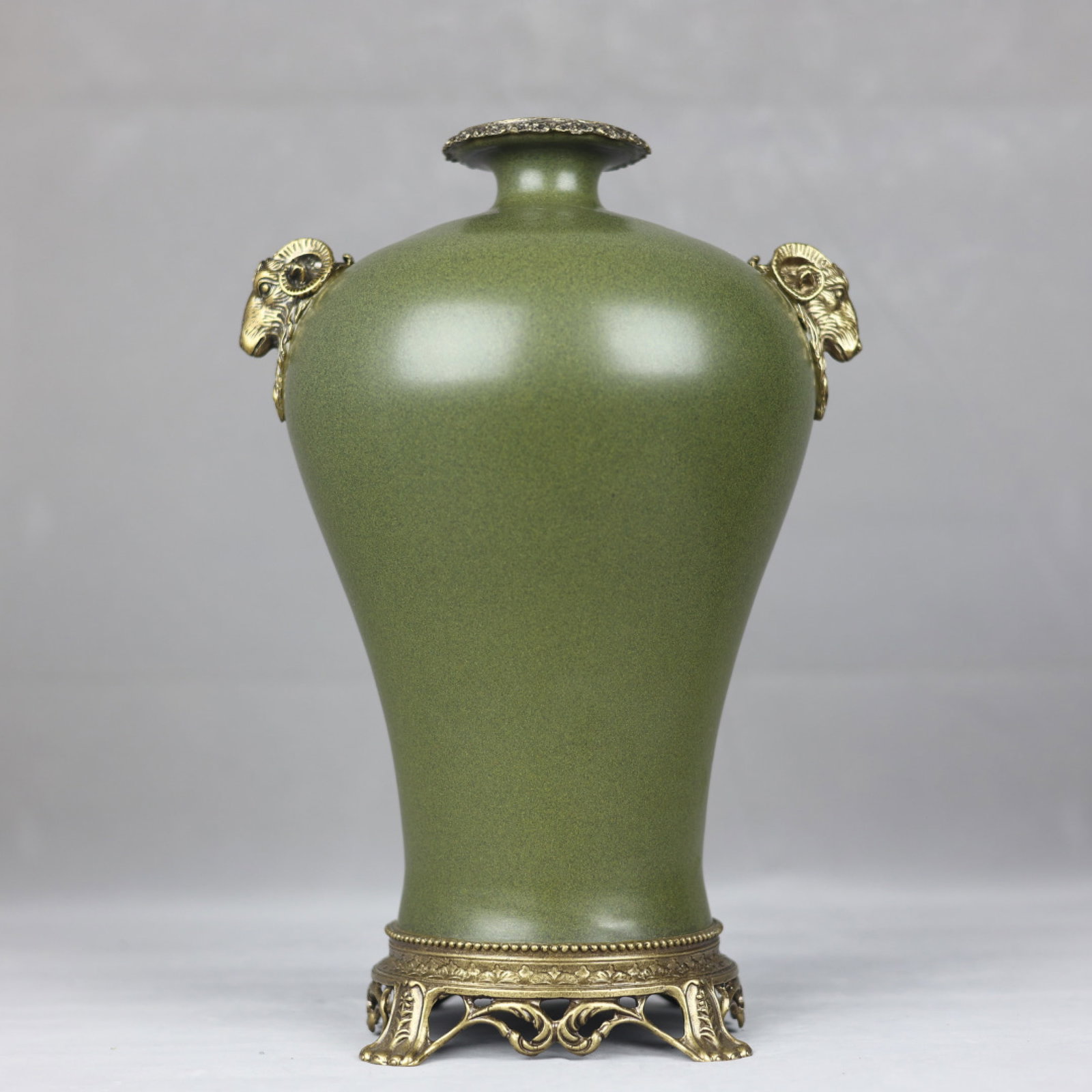 A Rare Teadust Glazed Inlaid Bronze Sheep-Ears Vase (1 of 9)