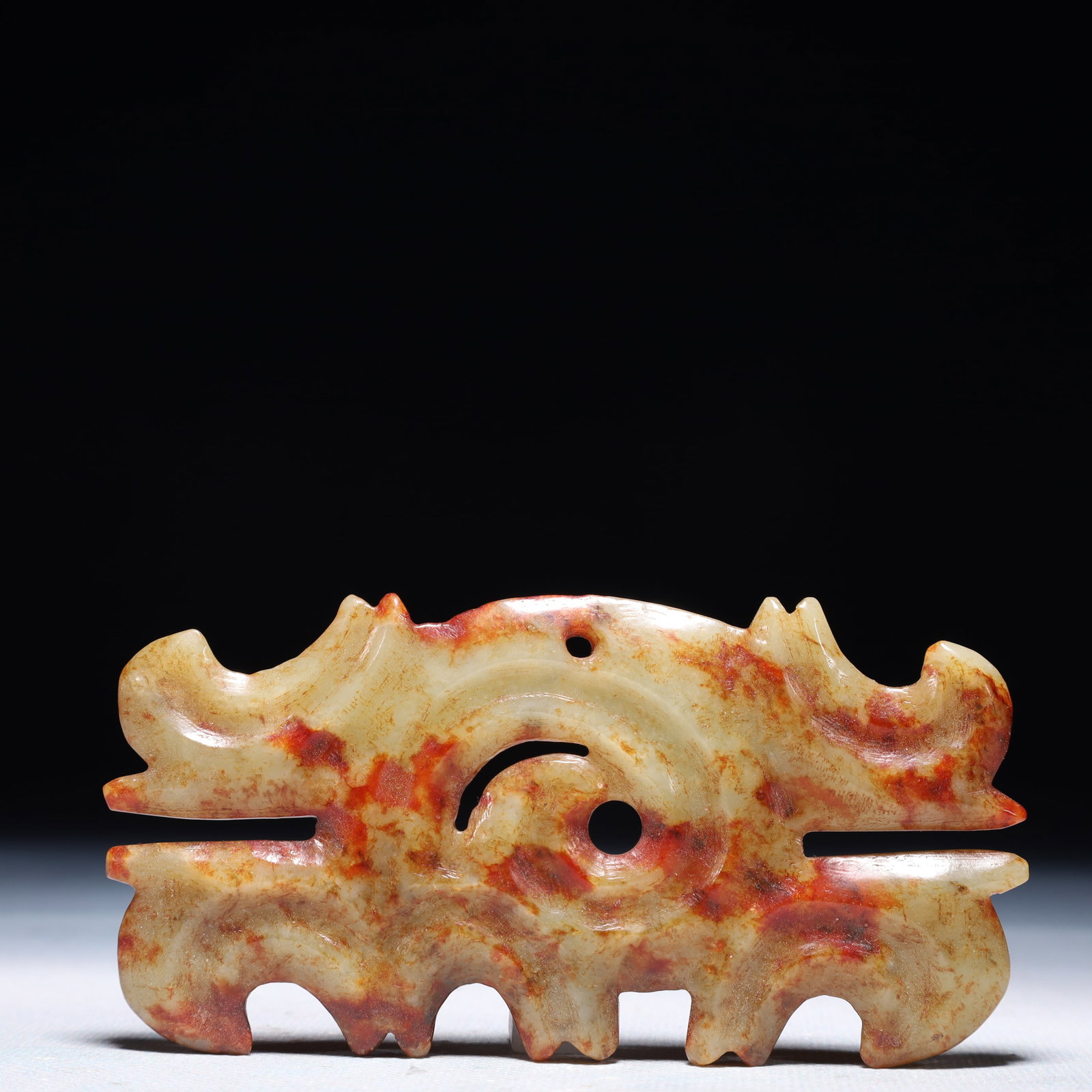 An Archaic Hongshan Culture White Jade Auspicious Cloud Pattern Pendant: An Archaic Hongshan Culture White Jade Auspicious Cloud Pattern Pendant,Ancient Time,China,Size:4.5inx2.2in,Weight:80.3g 红山文化白玉祥云纹挂