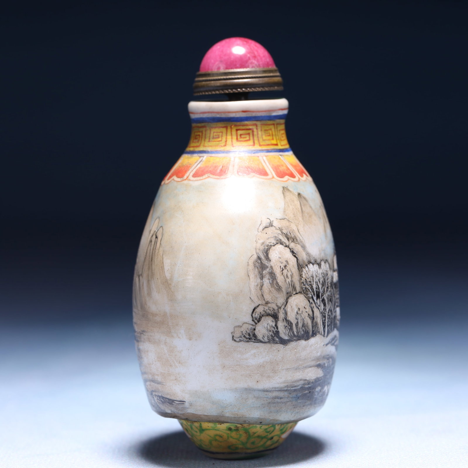 An Exquisite Glass Landscape Pattern Snuff Bottle - 3