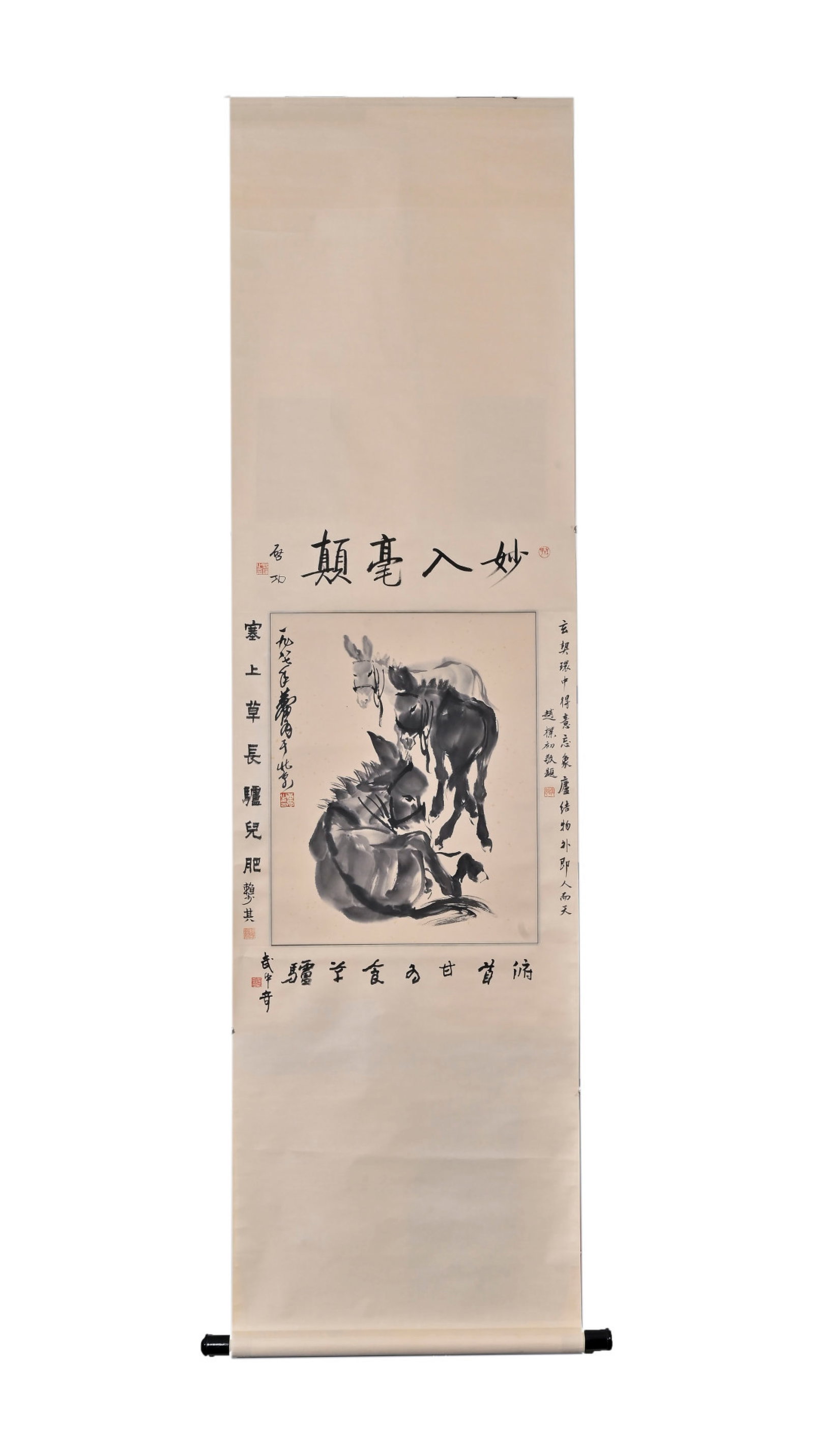 A Chinese Vertical Scroll Ink Painting of Donkey on Paper,Huang Zhou: A Chinese Vertical Scroll Ink Painting of Donkey on Paper,Huang Zhou,Size:(Without frame)22inx17.7in 一幅中国水墨毛驴图立轴,黄&#