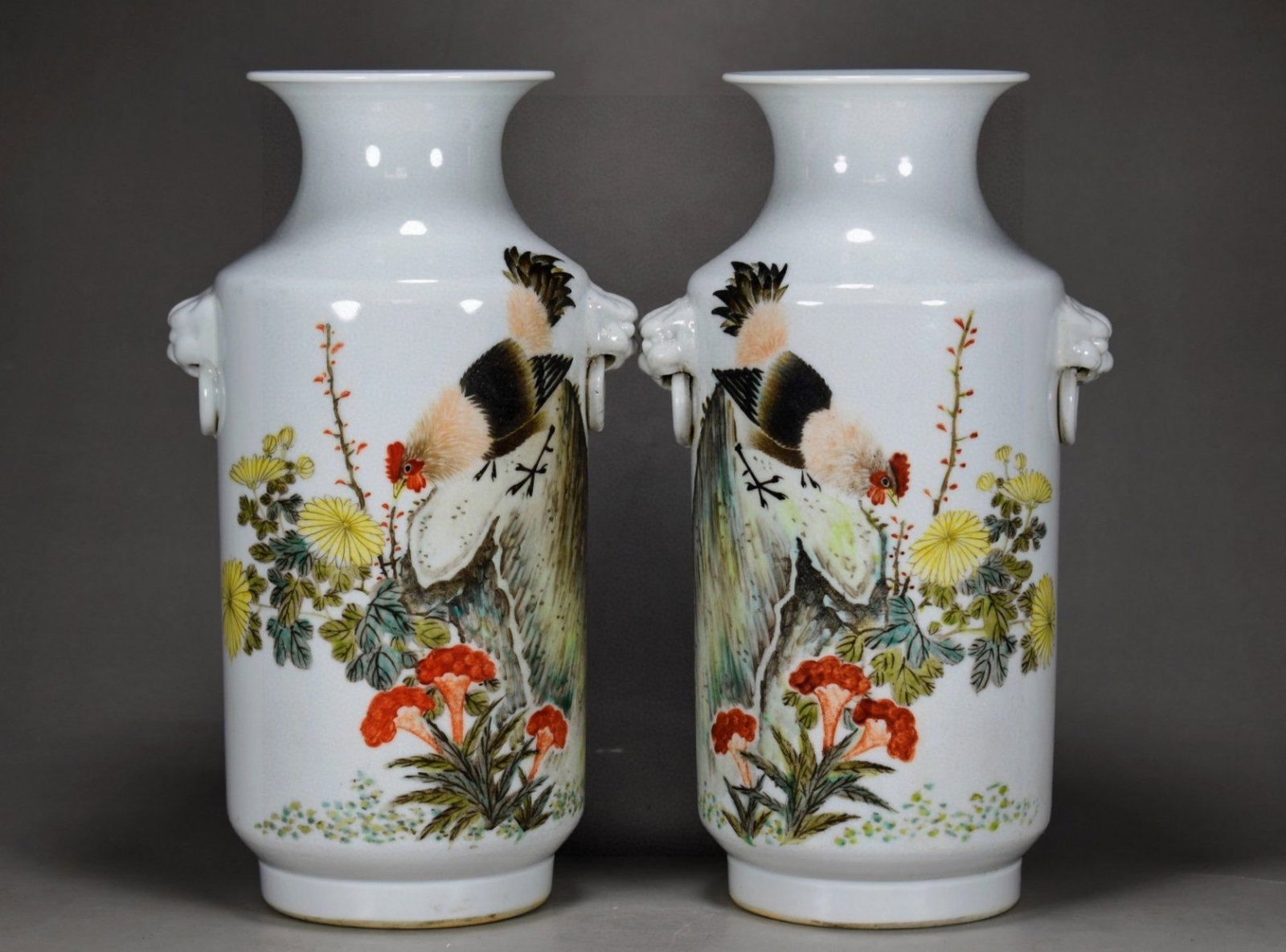 A Pair of Exquisite Light Crimson Color Flower and Rooster Pattern Beast-Ears Vases,With Poem: A Pair of Exquisite Light Crimson Color Flower and Rooster Pattern Beast-Ears Vases,With Poem,Qing Dynasty,China,Size:9.8inx5.1in 一对浅降彩花卉公࿐