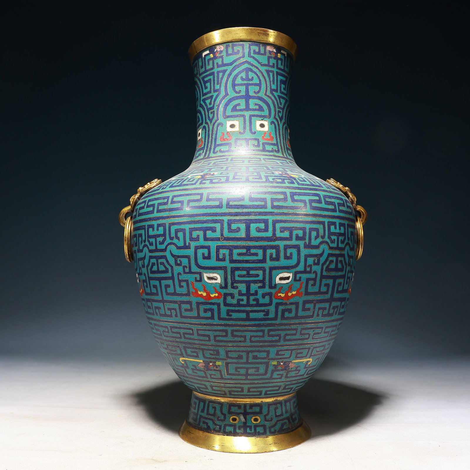 A Huge Cloisonne Beast-Face Pattern Beast-Ears Vase: A Huge Cloisonne Beast-Face Pattern Beast-Ears Vase,Qing Dynasty, China,Qianlong Four-character Mark,Size:10.2inx12inx18.1in,Weight:4450g 景泰蓝兽面纹兽೑