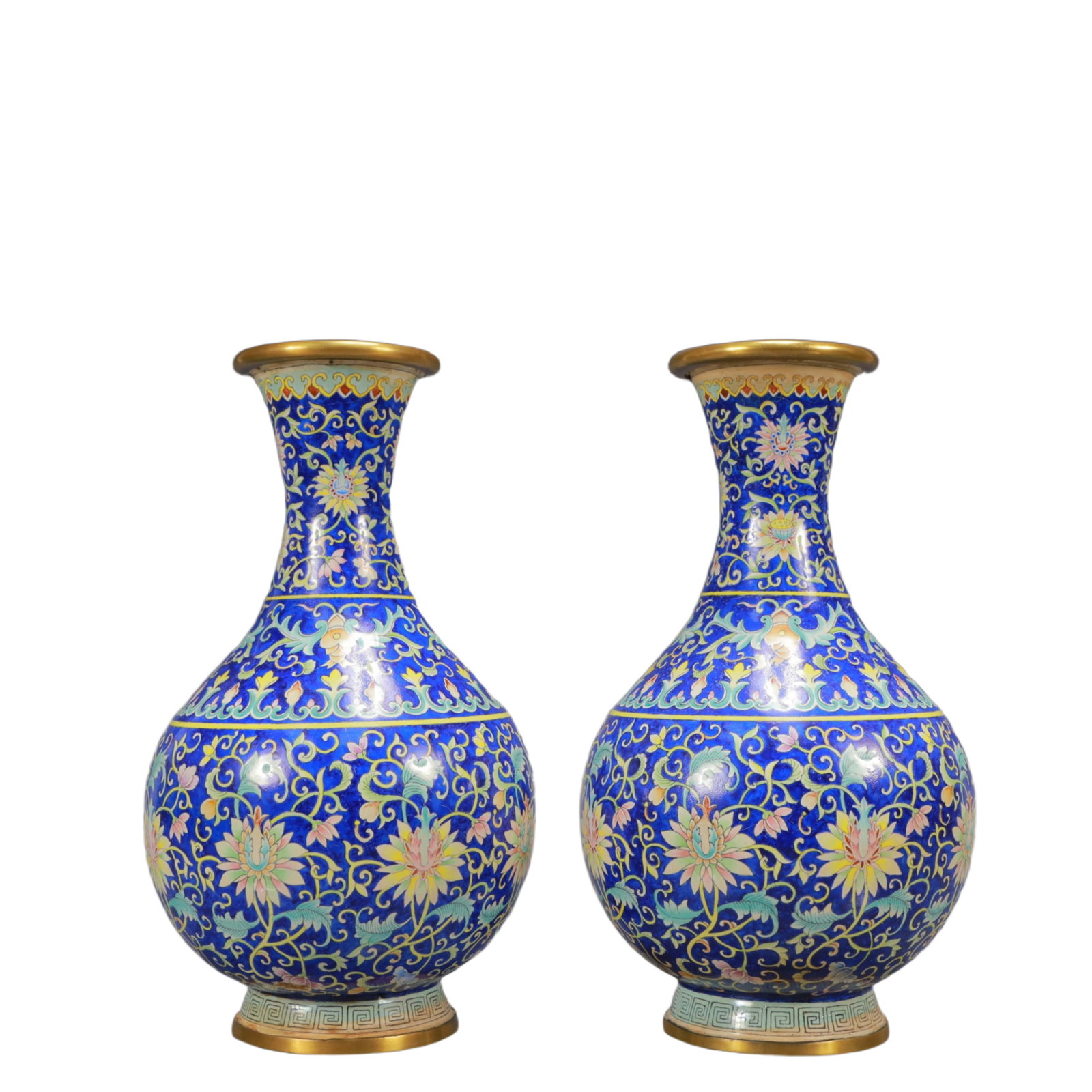 A Pair of Exquisite Painted Enamel Lotus Pattern Vases: A Pair of Exquisite Painted Enamel Lotus Pattern Vases,Qing Dynasty, China,Qianlong Four-character Mark,Size:5.1inx10.2in,Total Weight:1800g 一对画珐琅缠枝