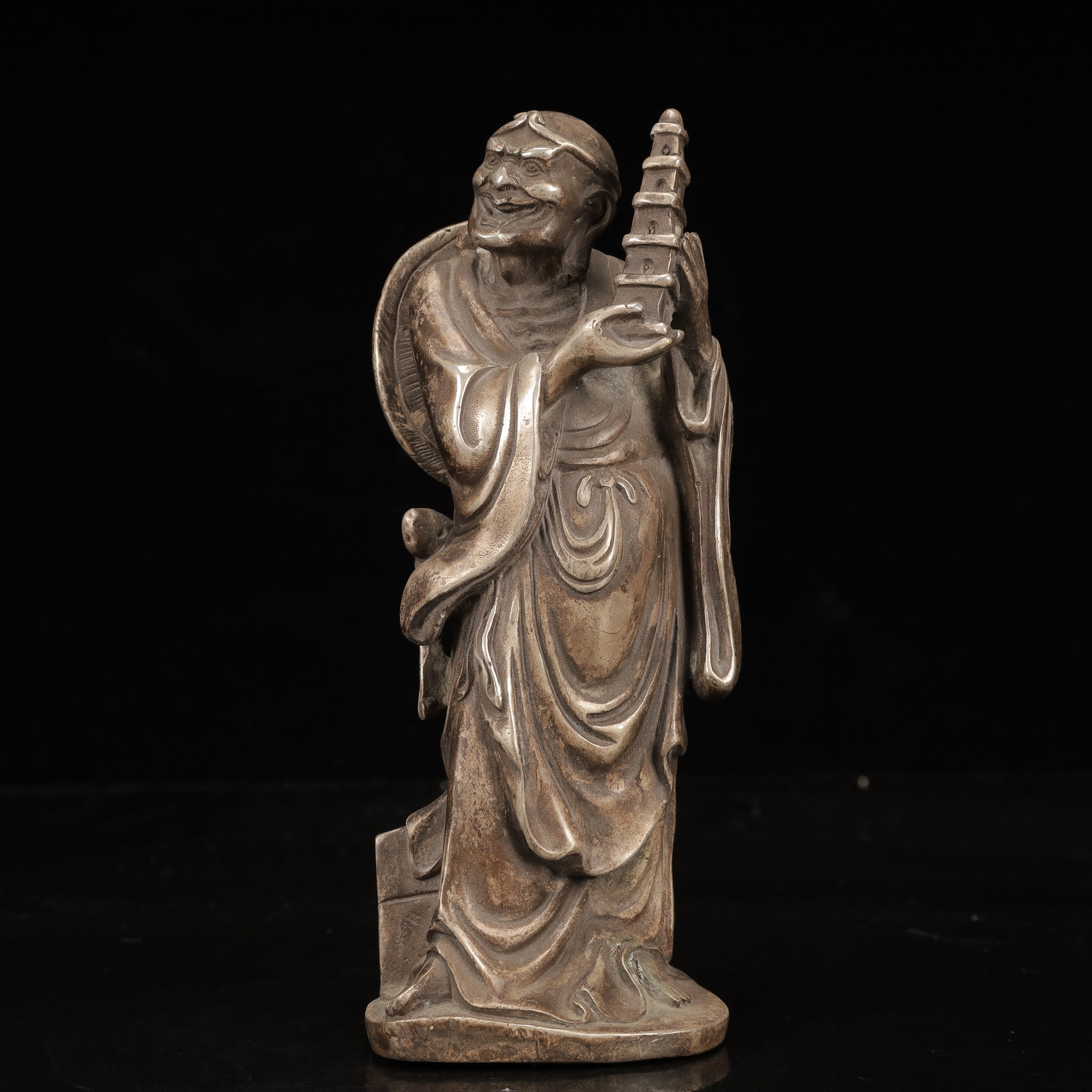 An Exquisite Silver-Plated Bronze Figure Ornament: An Exquisite Silver-Plated Bronze Figure Ornament,Qing Dynasty, China,Size:2.8inx2.4inx6.7in,Weight:850g 铜镀银人物摆件,中国清代