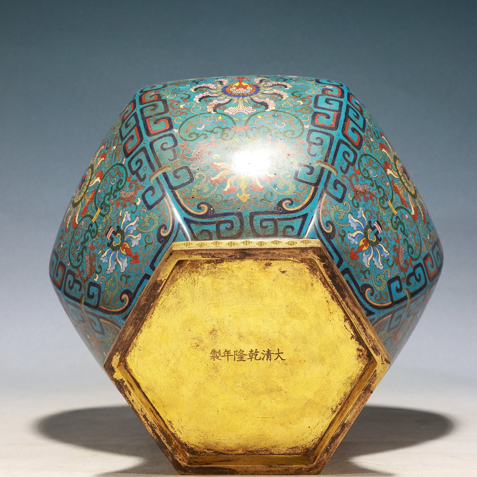 A Huge Cloisonne Lotus Pattern Vase - 8
