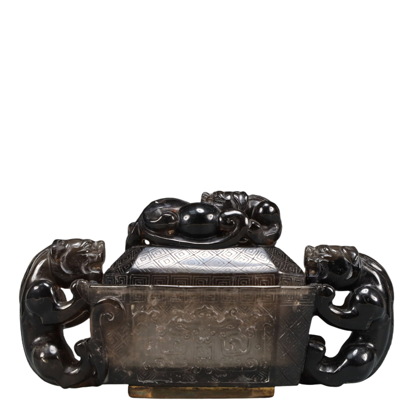 An Exquisite Crystal Beast-Face Pattern Double-Ears Censer: An Exquisite Crystal Beast-Face Pattern Double-Ears Censer,Qing Dynasty, China,Size:6.7inx2.6inx3.5in Weight:700g