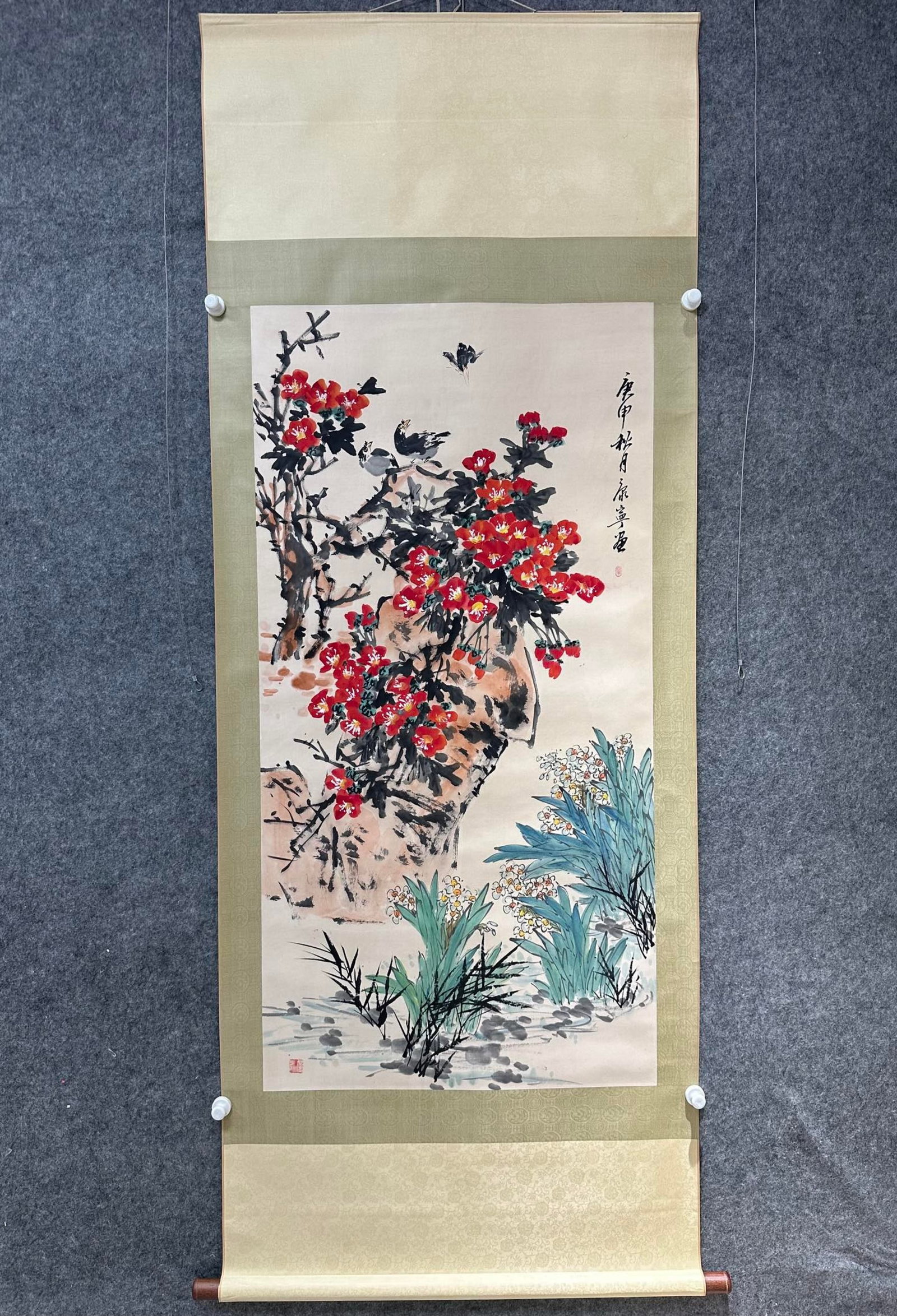 A Chinese Vertical Scroll Ink Painting of Flower and Bird on Paper,Kang Ning: A Chinese Vertical Scroll Ink Painting of Flower and Bird on Paper,Kang Ning,Size:(Without frame)27.4inx53.9in 一幅中国水墨花鸟画立轴,
